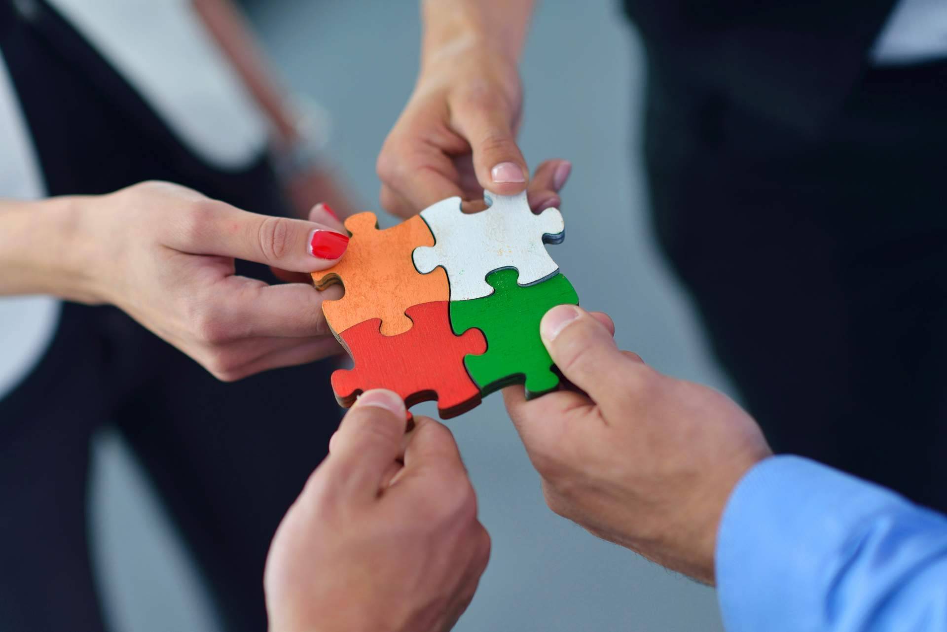 Comenzar una carrera profesional como asesor de seguros y unirse al equipo de Segur Capital