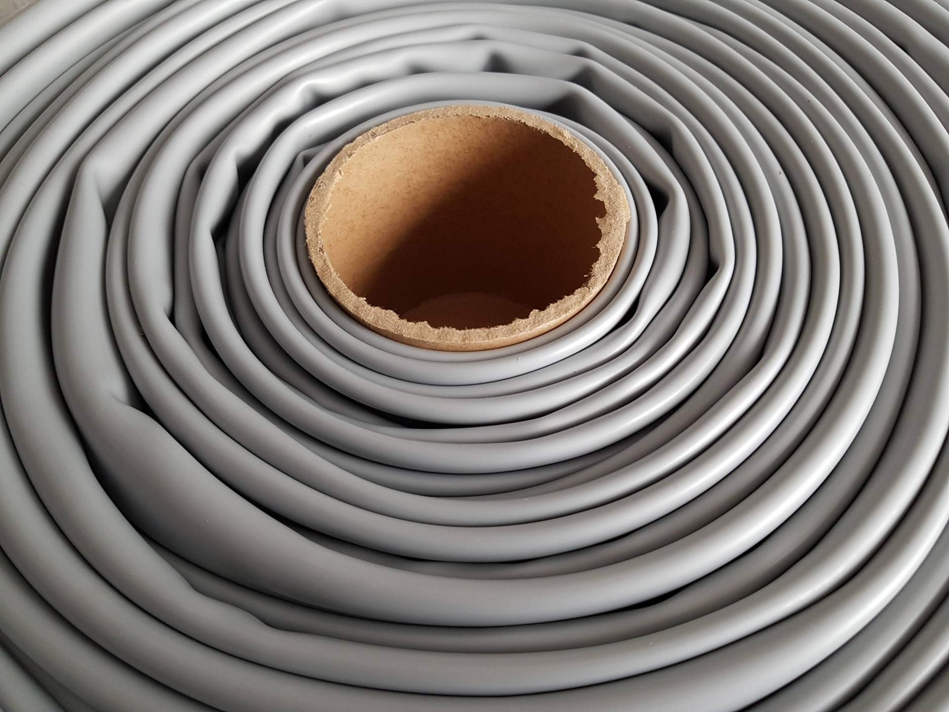 Catálogo de tubo retráctil de silicona disponible en Tubo Termoretractil