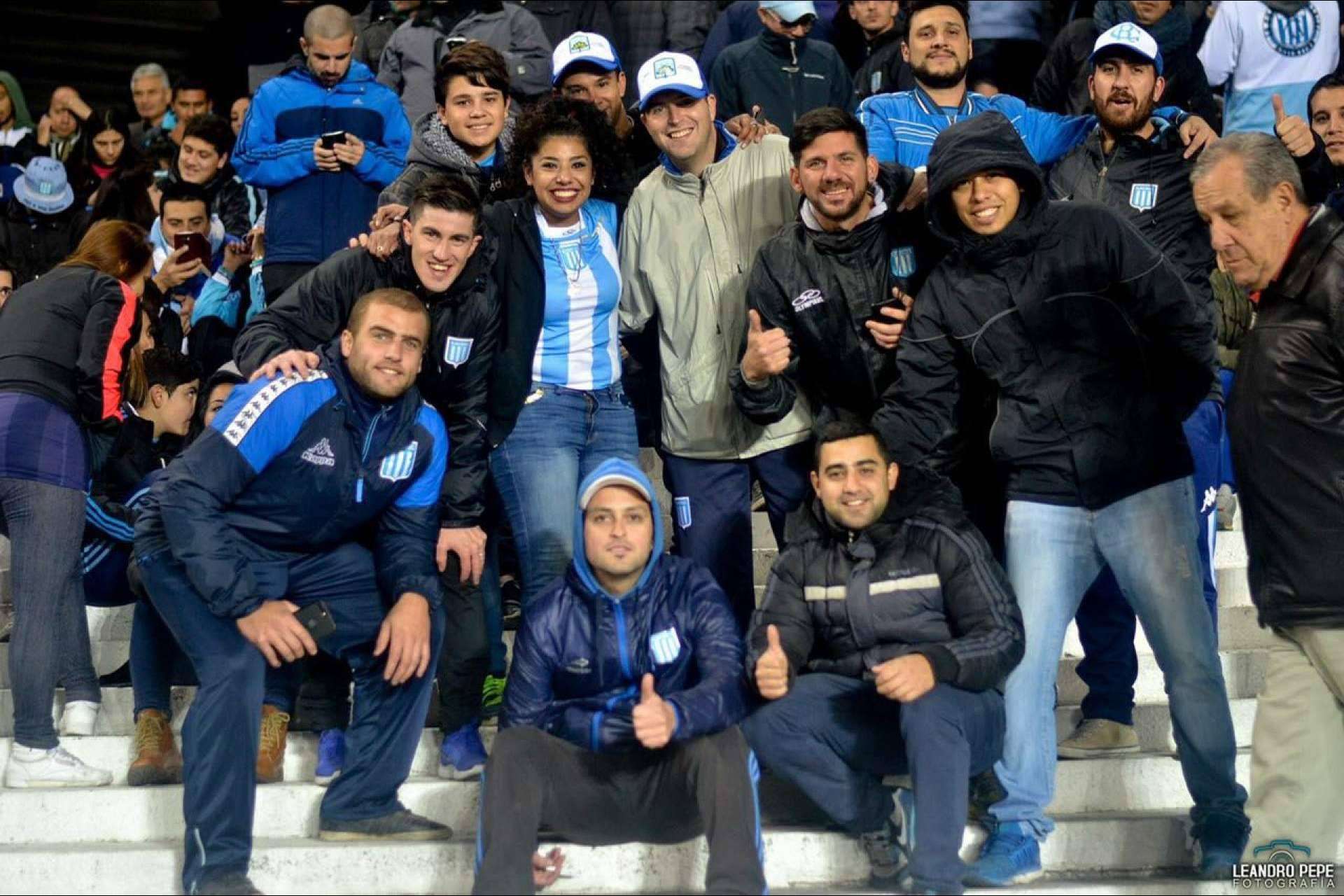 Vivir partidos de futbol con verdaderos aficionados del Racing Club
