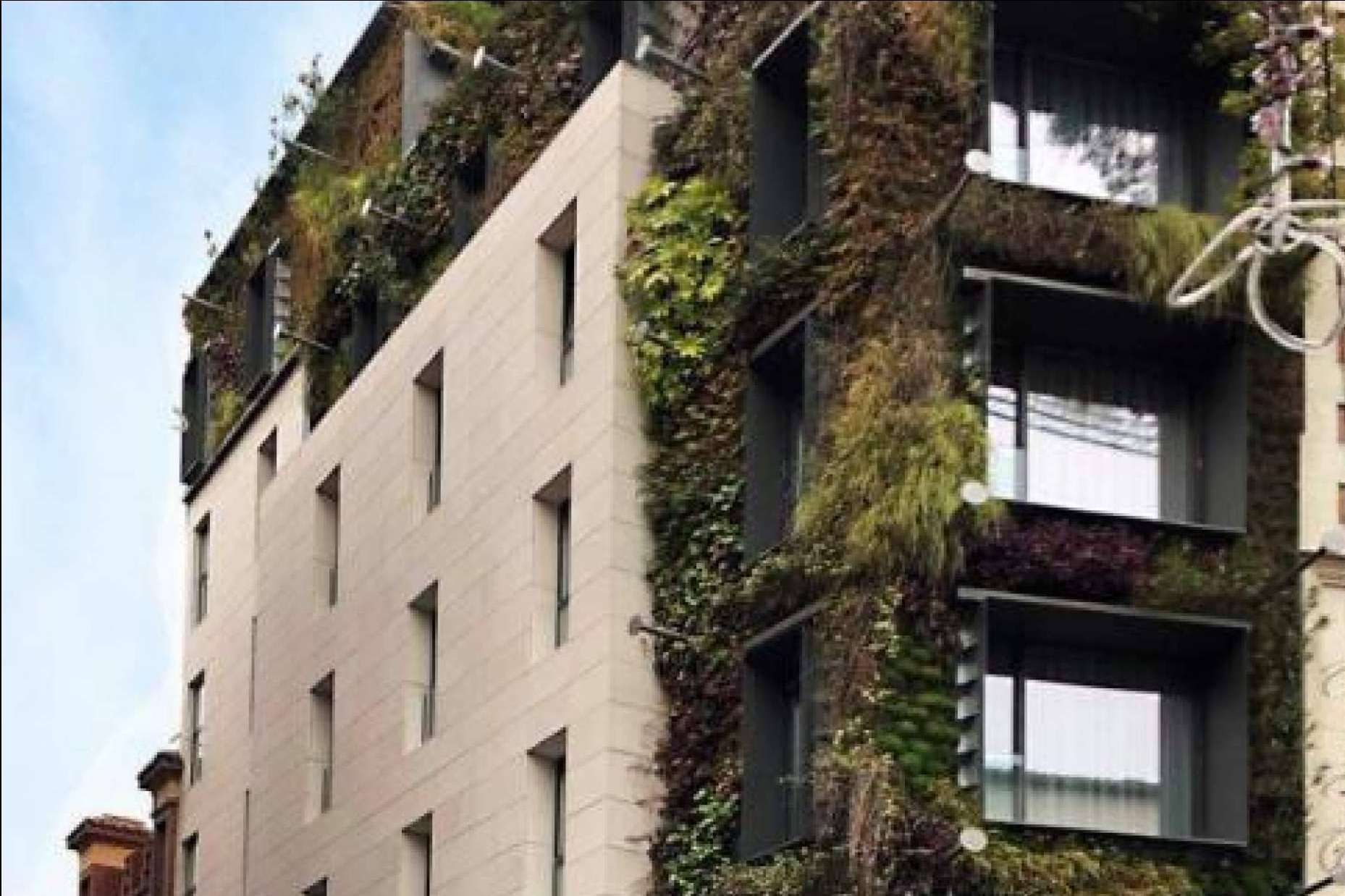 ¿Cuáles son las principales diferencias entre las fachadas ventiladas y las fachadas amorteradas?