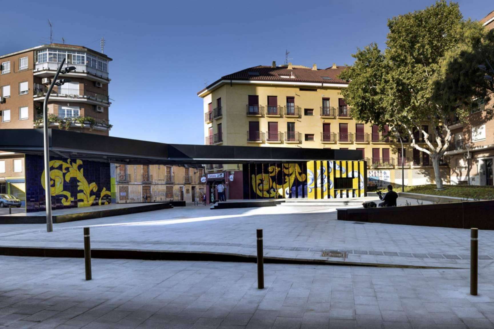 La empresa Arquitectura Verde está comprometida con la sostenibilidad en el sector arquitectónico