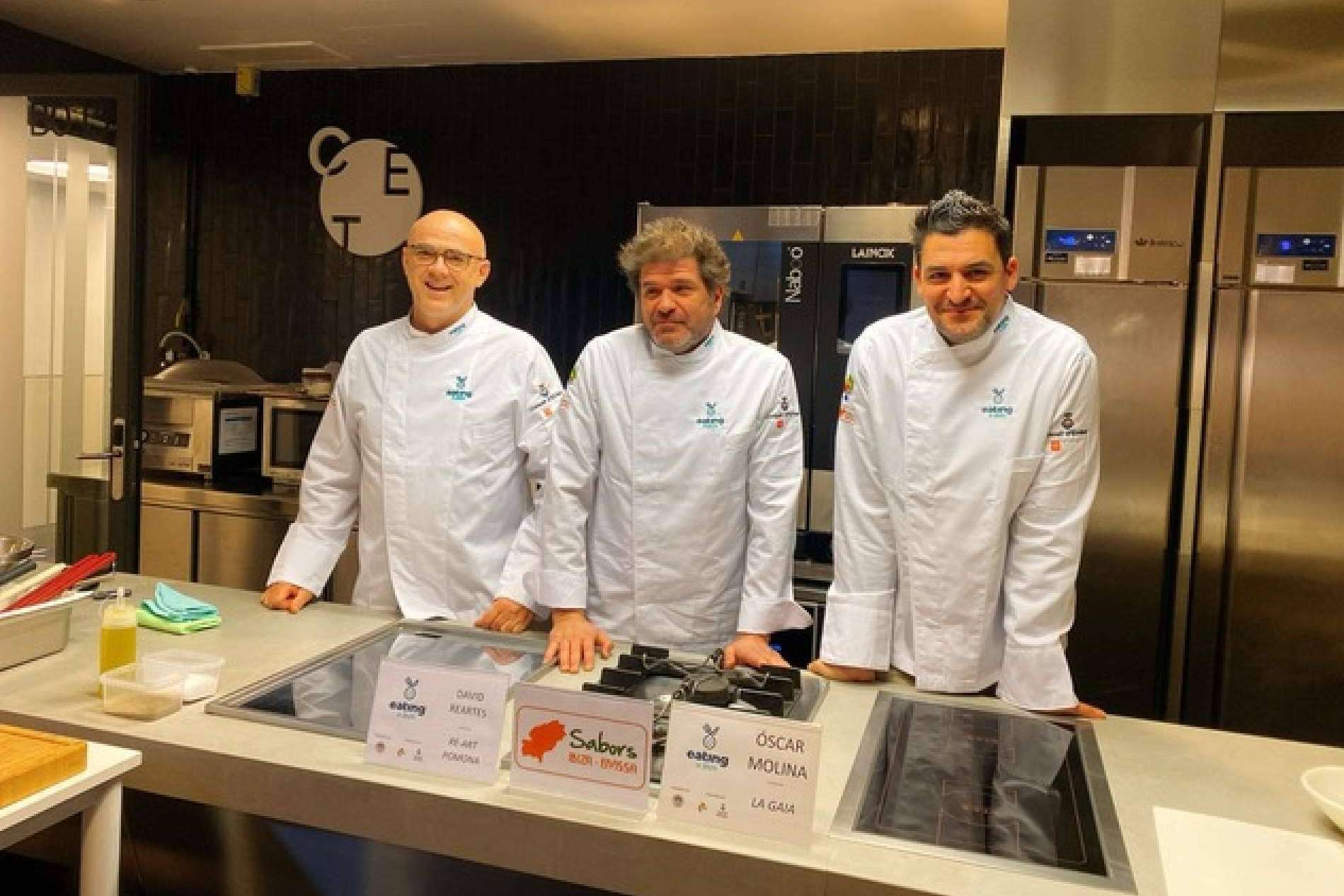 Tres chefs dan a conocer la gastronomía de Ibiza en Barcelona