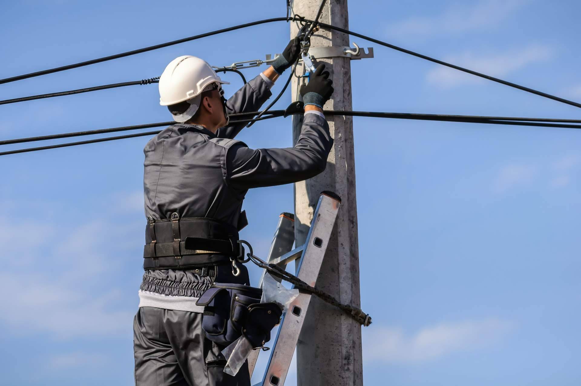 Especialistas técnicos de telecomunicaciones que garantizan excelencia en todos sus servicios, Antenistas Valencia