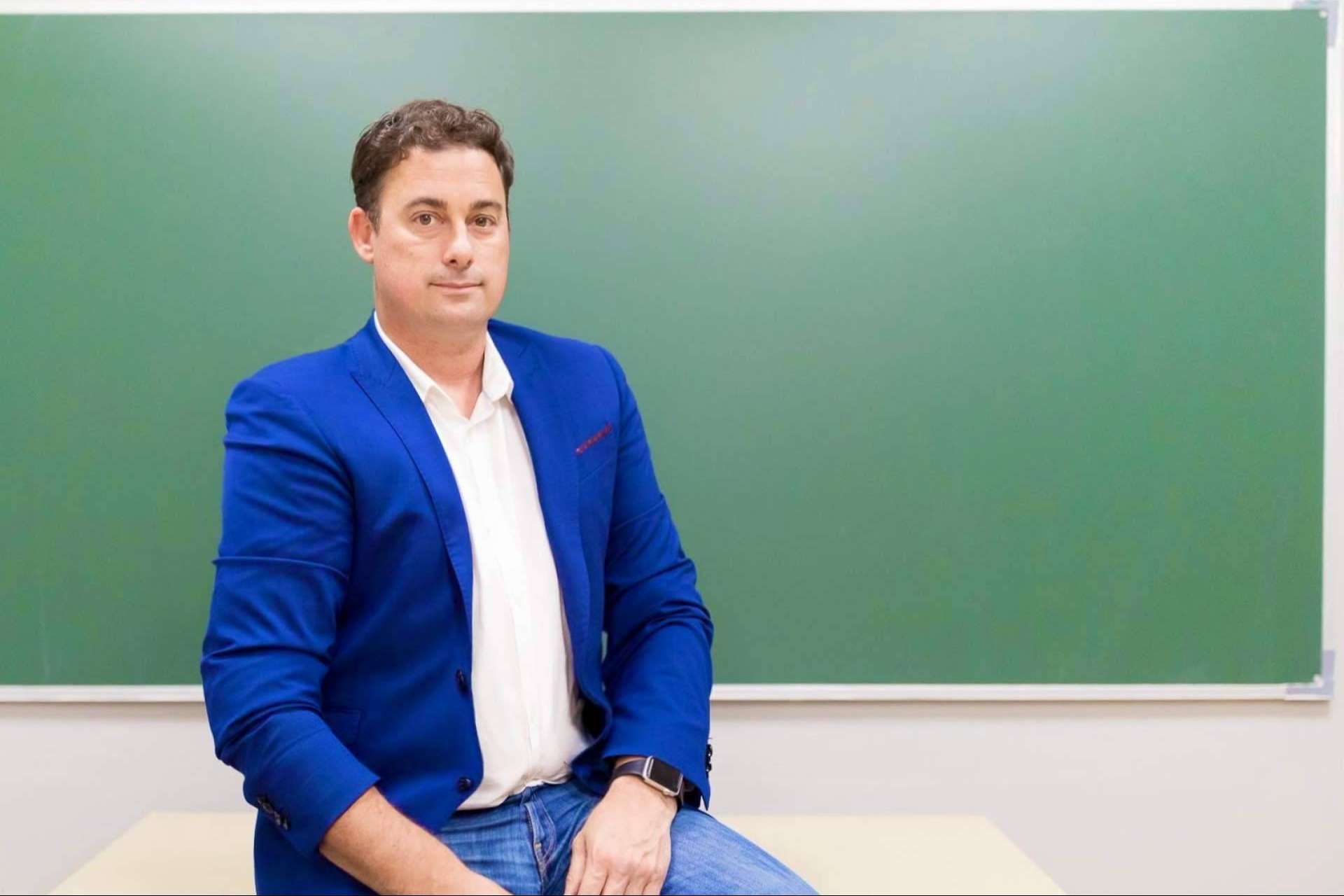 Las familias en busca y captura de un centro educativo para sus hijos