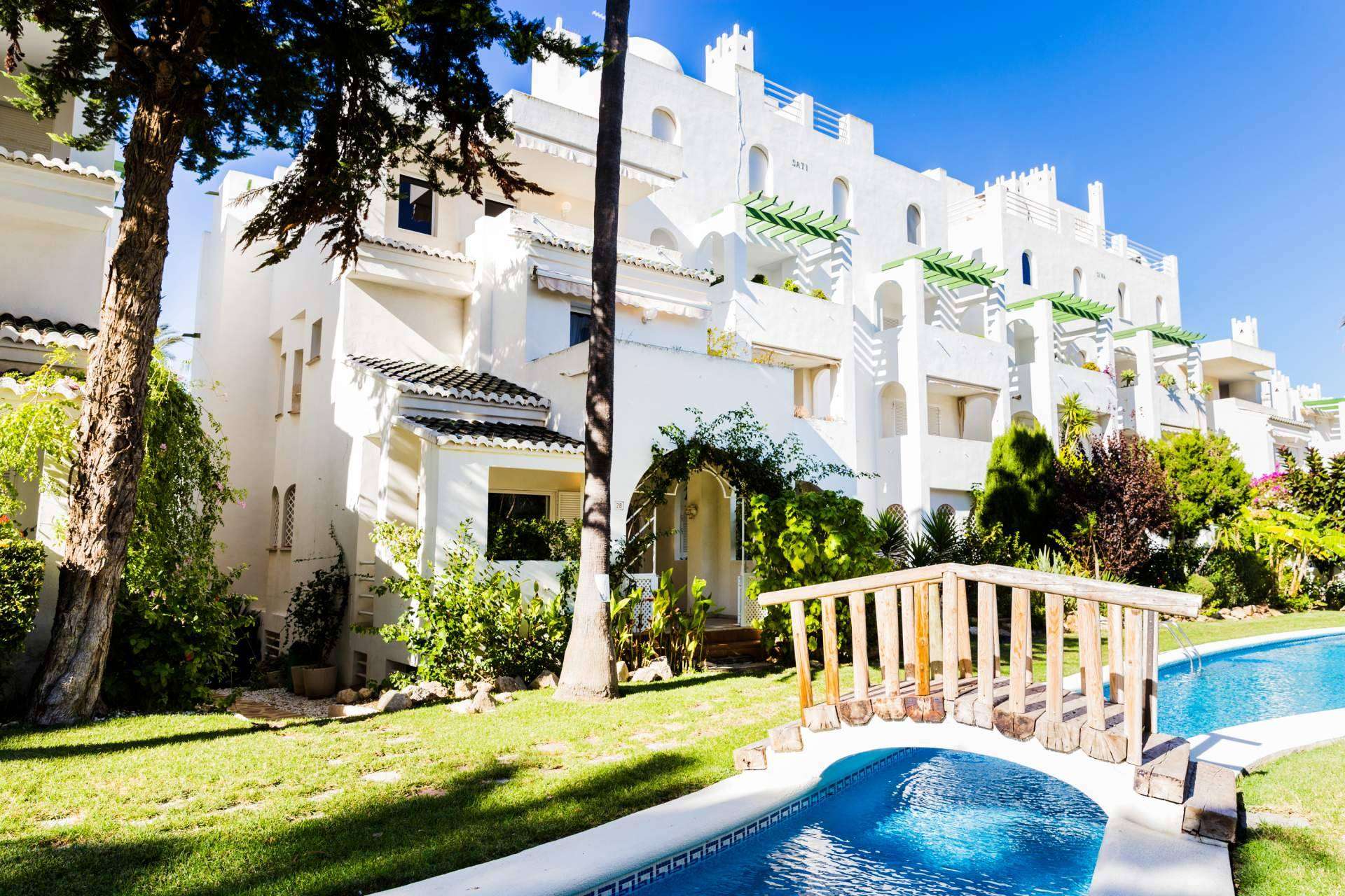 Casas de todos los estilos para pasar unas vacaciones en Tenerife y Lanzarote, con Rock Rentals