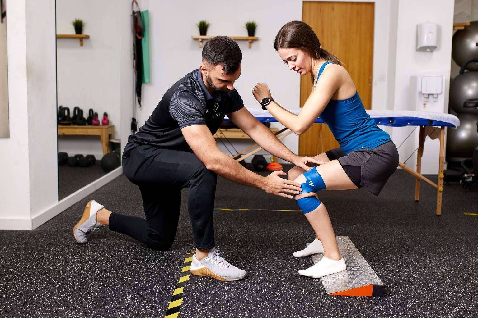 Rehabilitación con profesionales para lesiones en deportistas, con Soifit