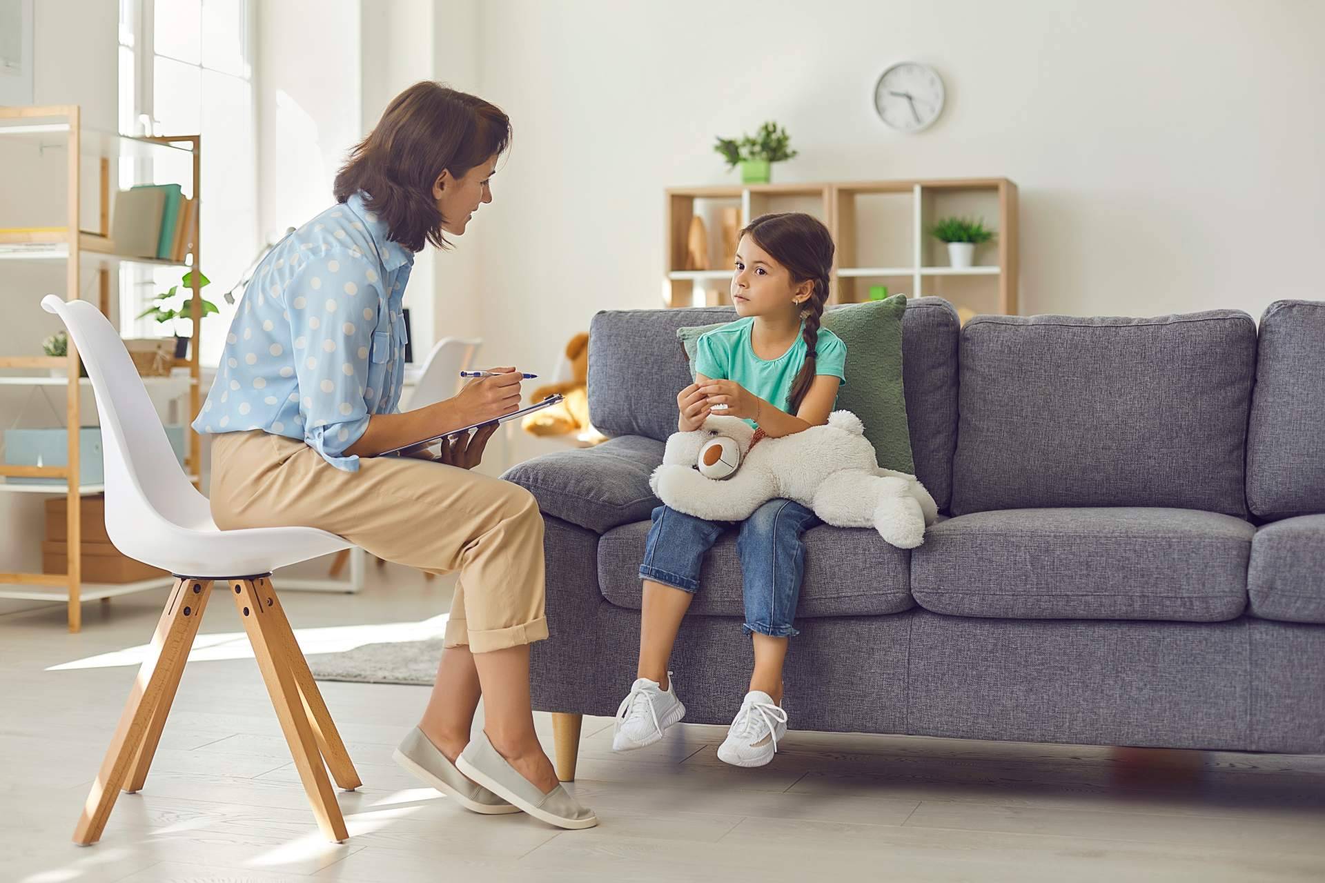 El Centro de Psicología Neos, en Bilbao, se especializa en la terapia infantojuvenil