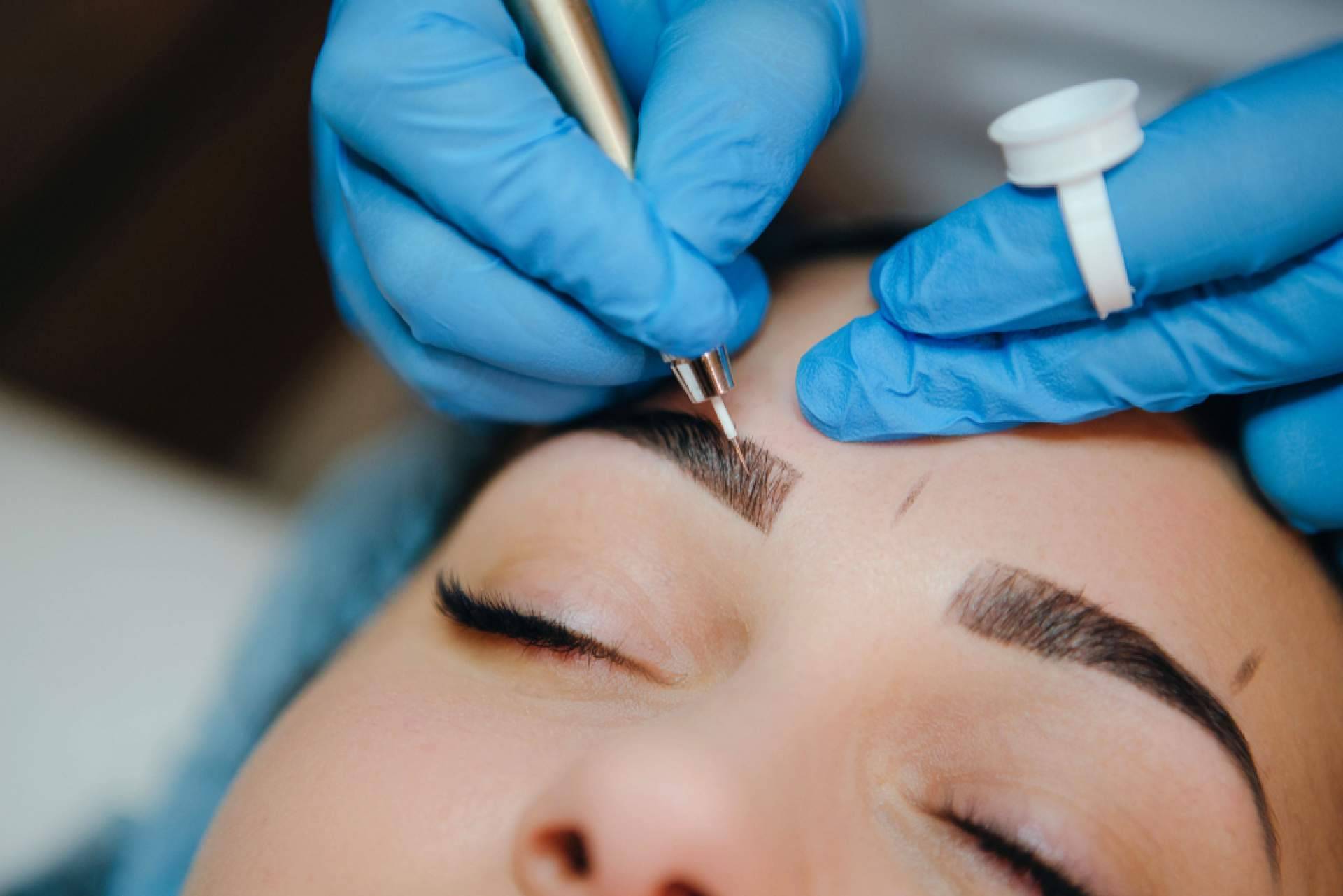 Policlínica ICD responde a las dudas acerca del microblading y la micropigmentación de cejas