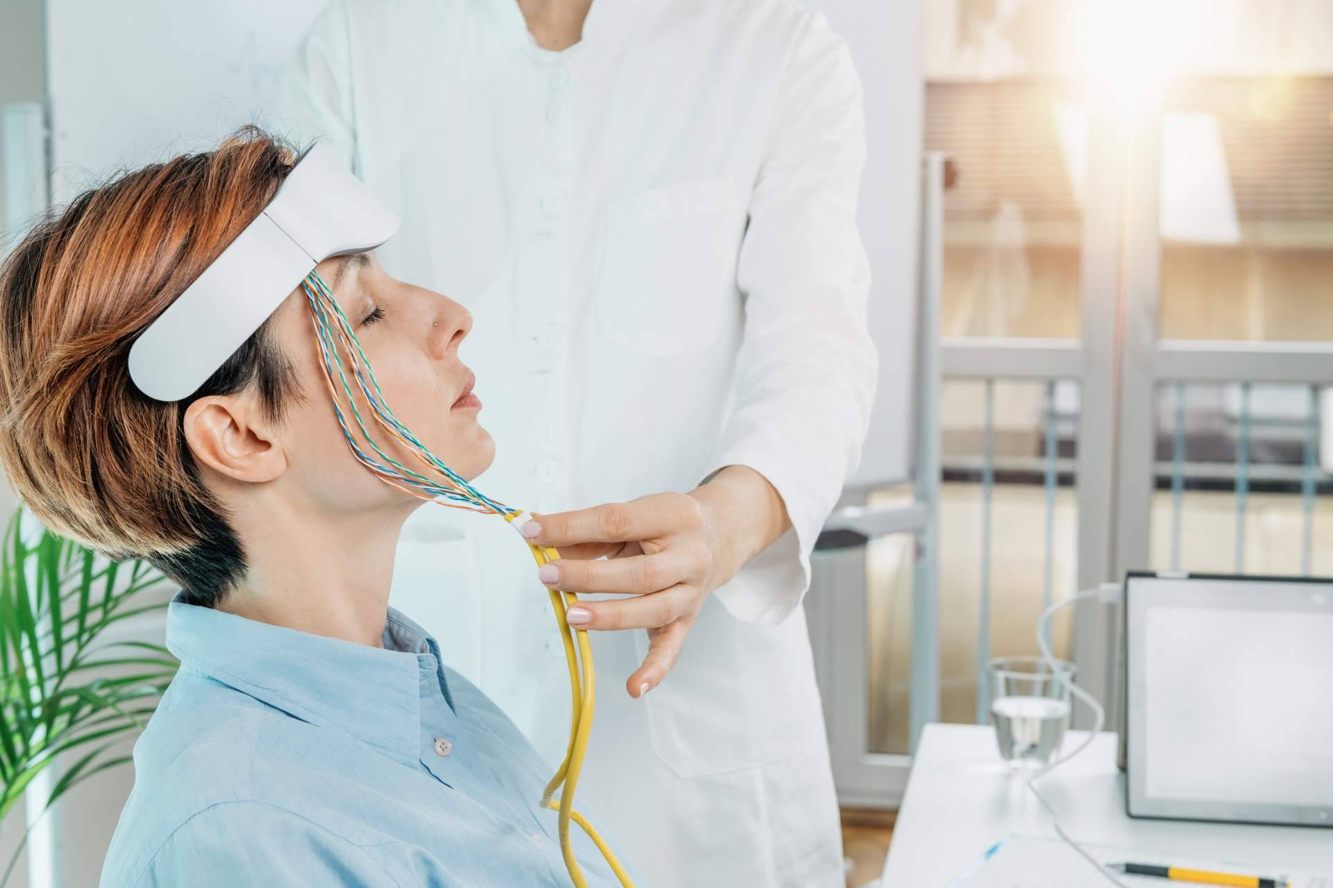Terapias de neuromodulación, los tratamientos sin fármacos para curar la ansiedad