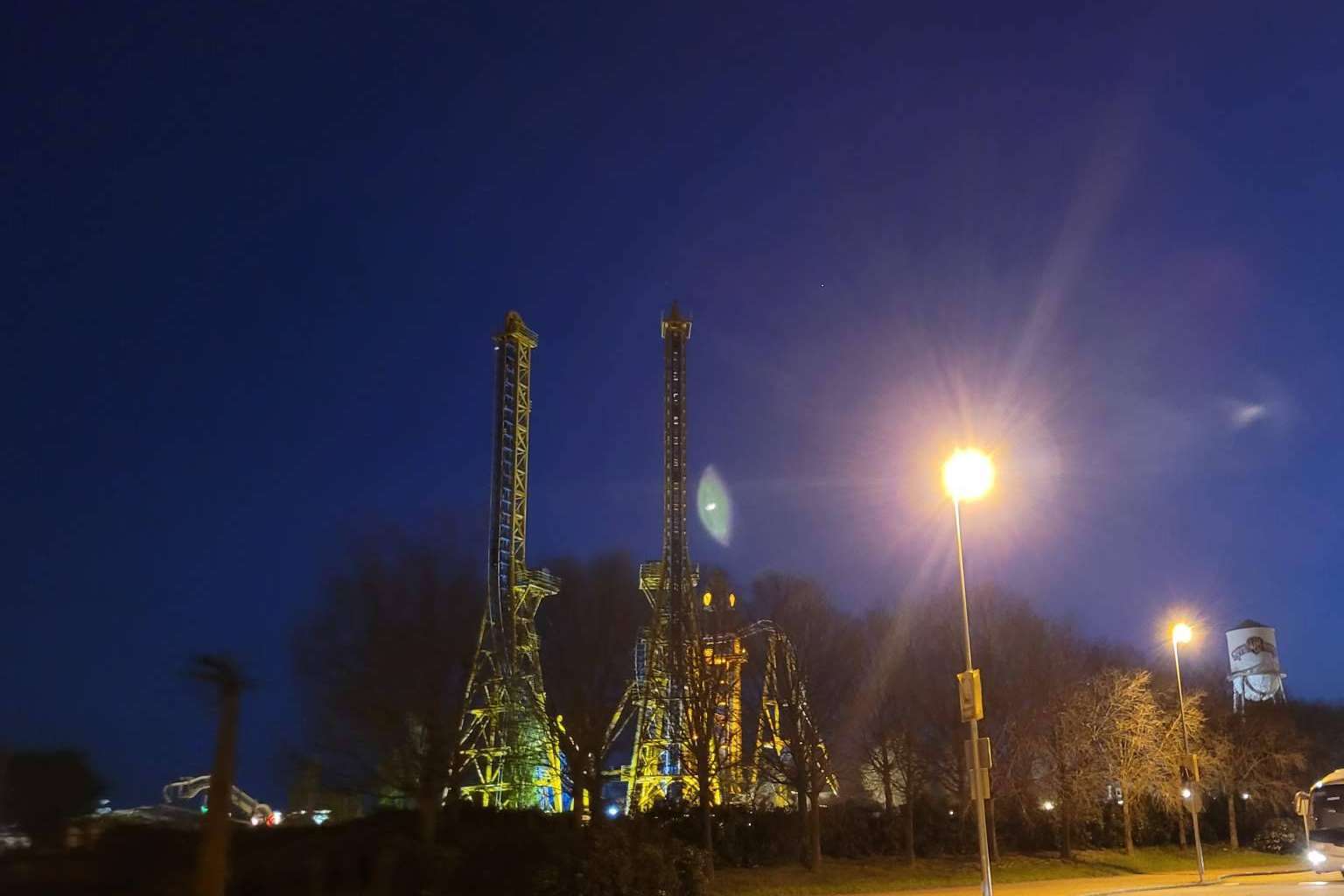 ¿Cómo se va al Parque Warner?, por los servicios de Taxis Madrid SUR