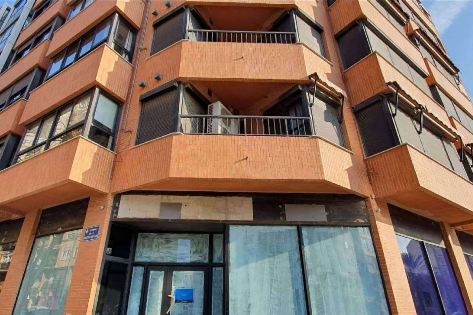 Por Vostra Casa, la venta de viviendas y locales comerciales en la ciudad de Valencia