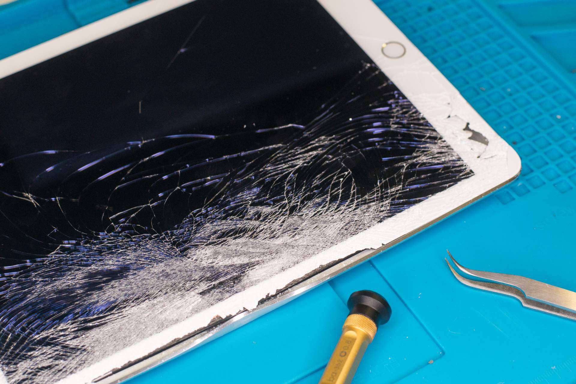 Reparar Ordenadores ofrece su servicio de reparación iPad