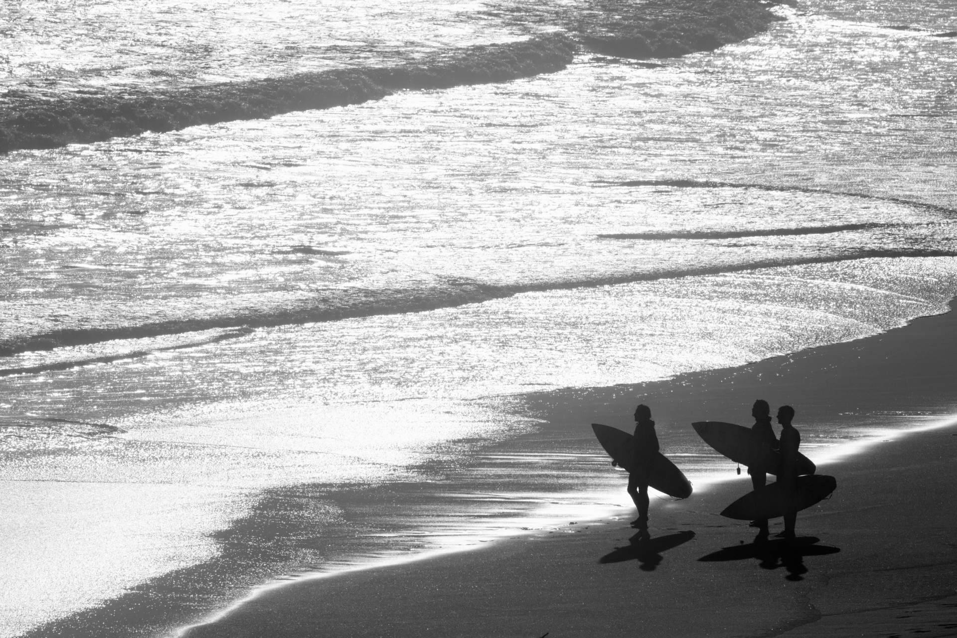 Watsay presenta sus tablas de surf y algunos de los mejores sitios de España para practicar surf