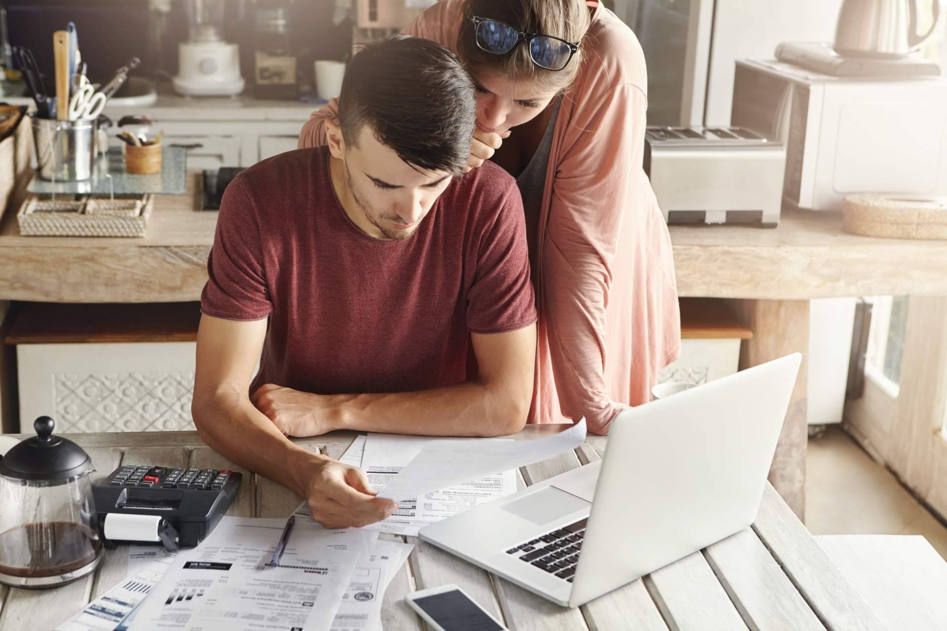 ¿Cuáles son las ventajas de adquirir una franquicia de Quita Deudas?