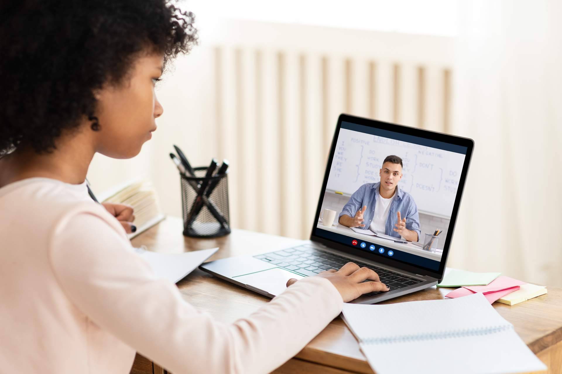 Manualidades para emprender con los cursos de Altohero Cursos Online