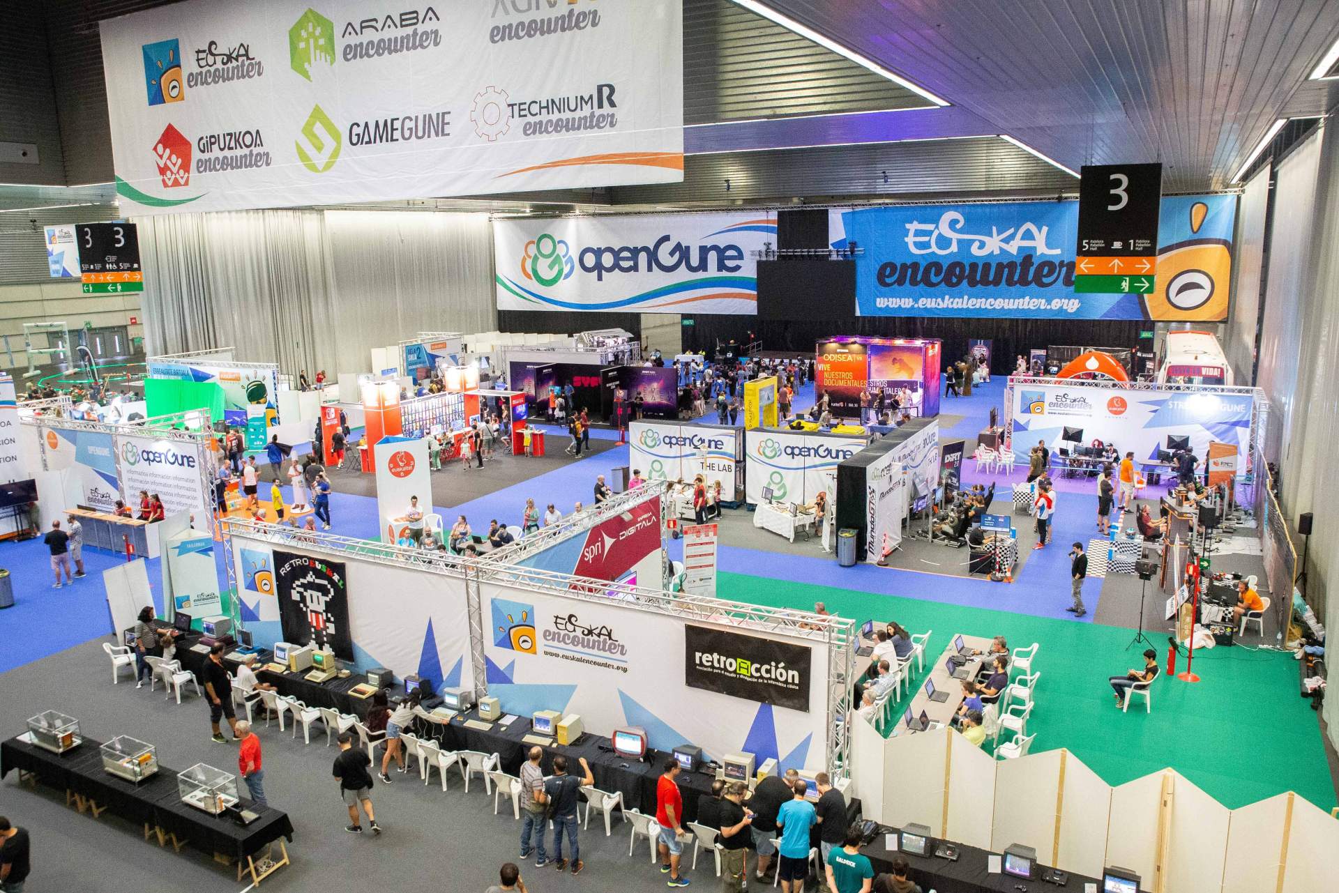 Euskal Encounter, el macroencuentro tecnológico, ha ofrecido más de 300 actividades durante cuatro jornadas ininterrumpidas