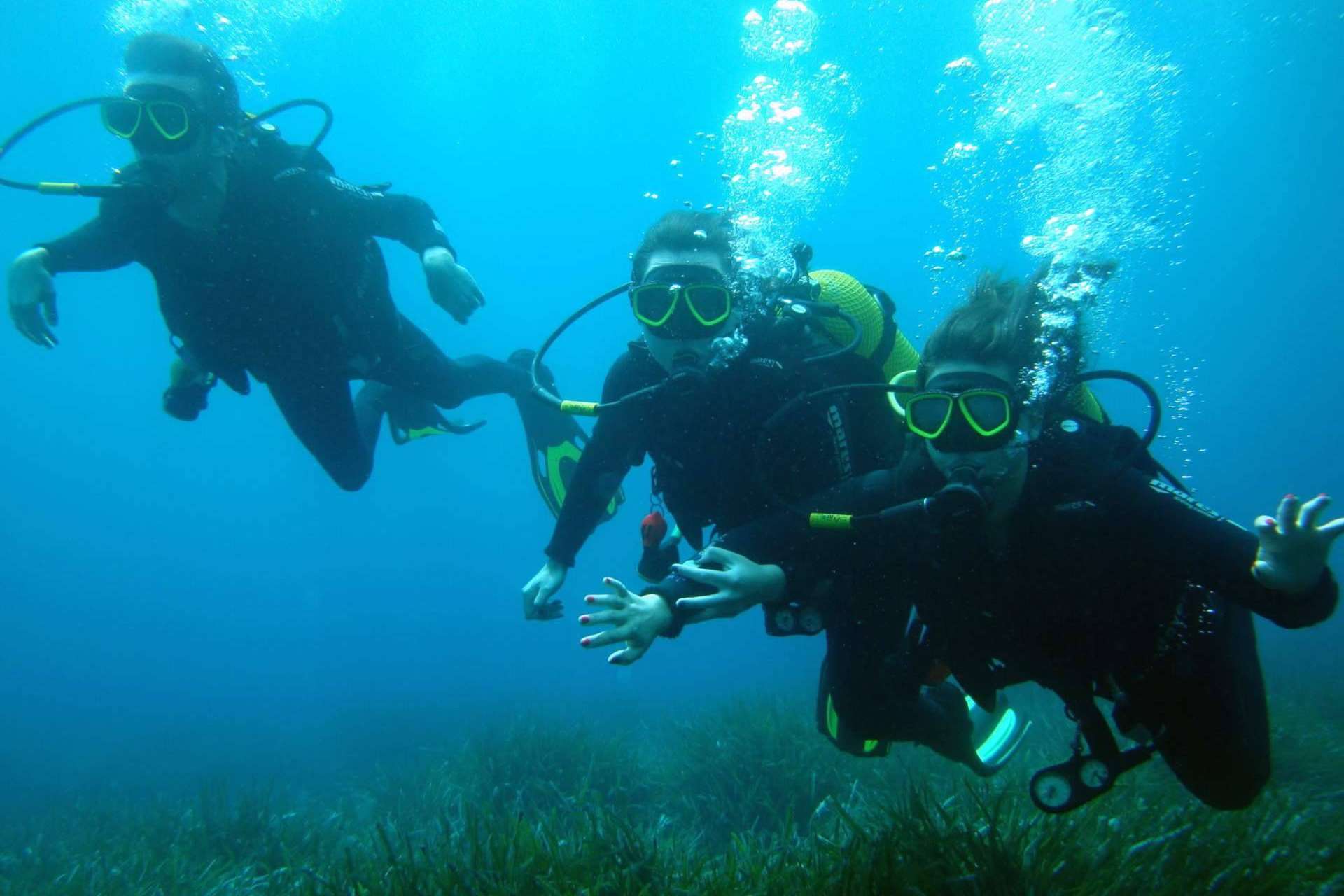 La certificación para bucear disponible en Scuba Plus