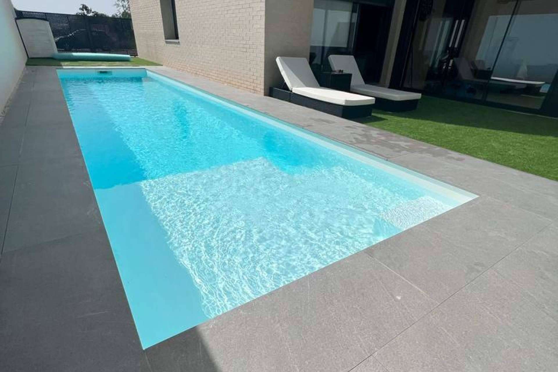 Nuevas tendencias en piscinas 2022, por Esencial Pool