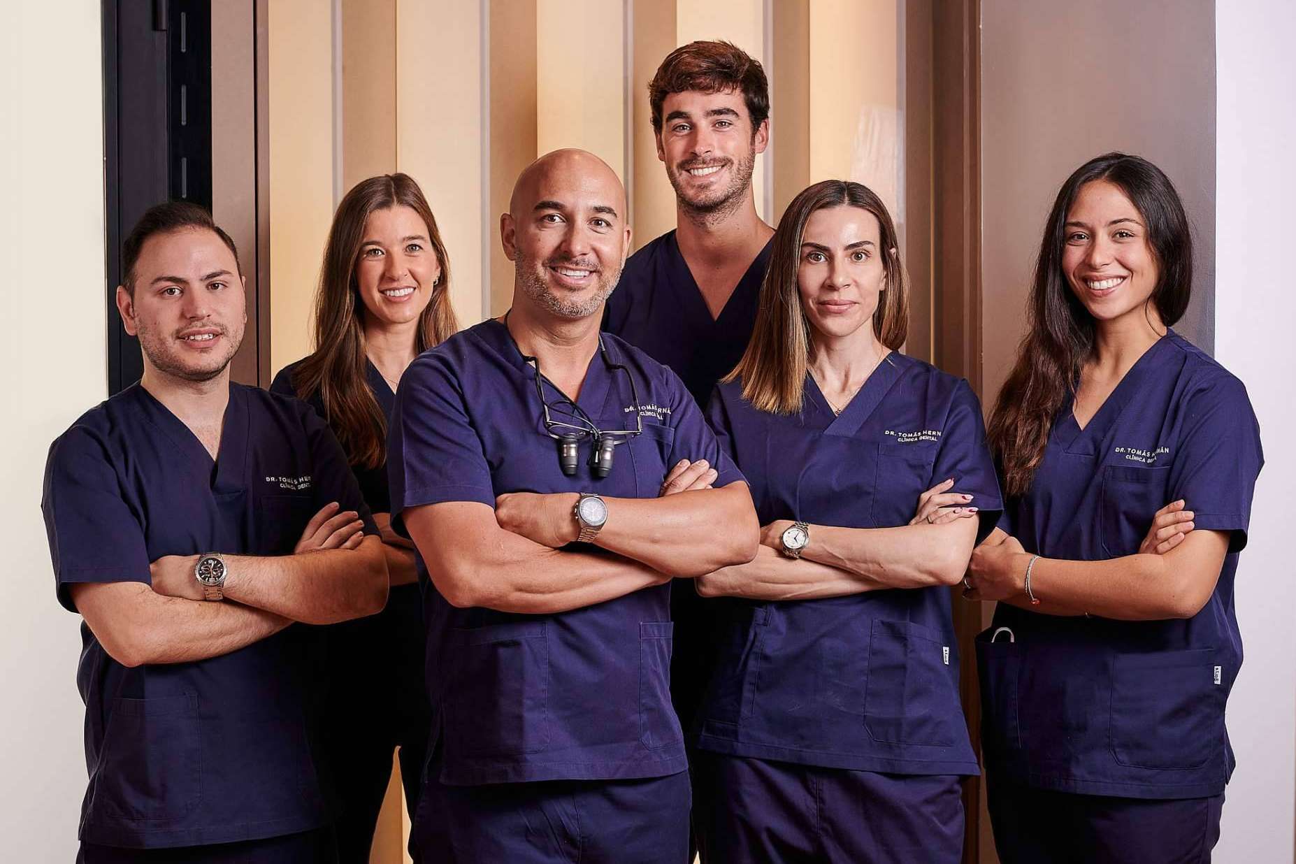 Clínica Dental Dr. Tomás Hernán, una referencia en implantes dentales