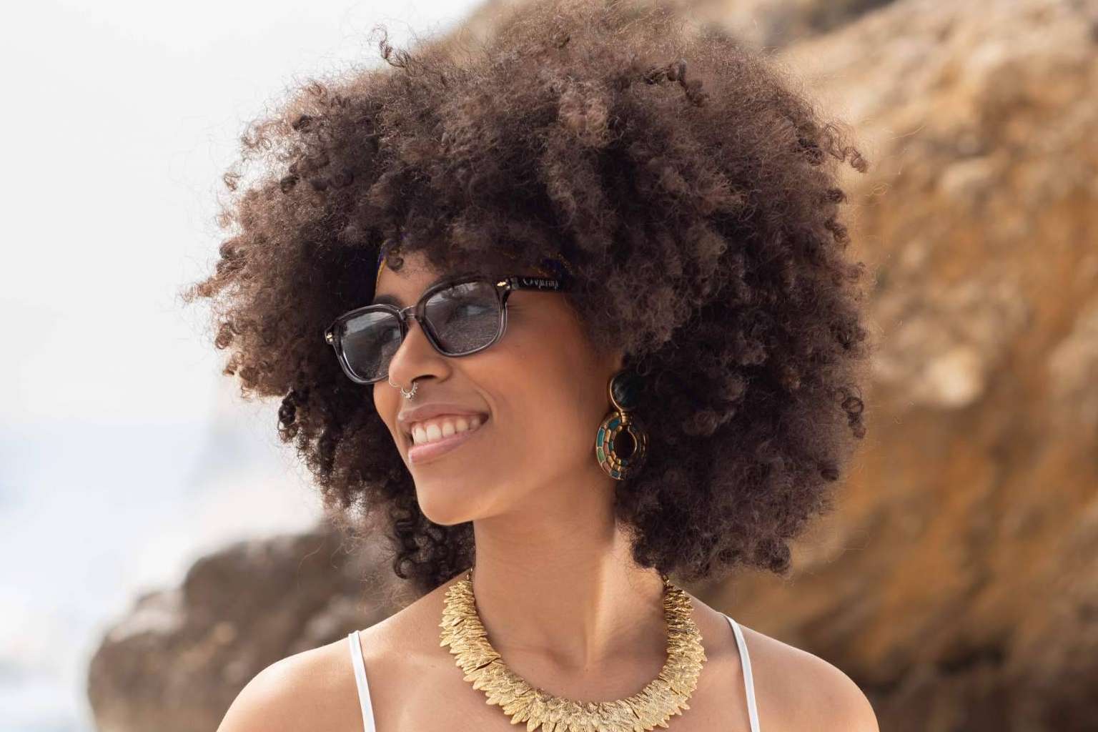 Valtiba presenta sus colecciones de gafas de sol hechas con mucho cariño