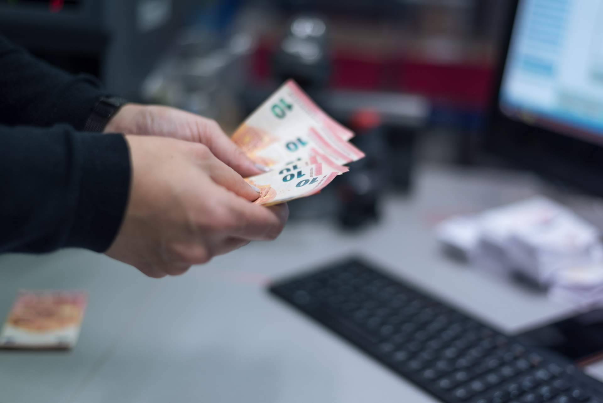 Union Credit and Guarantee ofrece asistencia para realizar operaciones bancarias internacionales