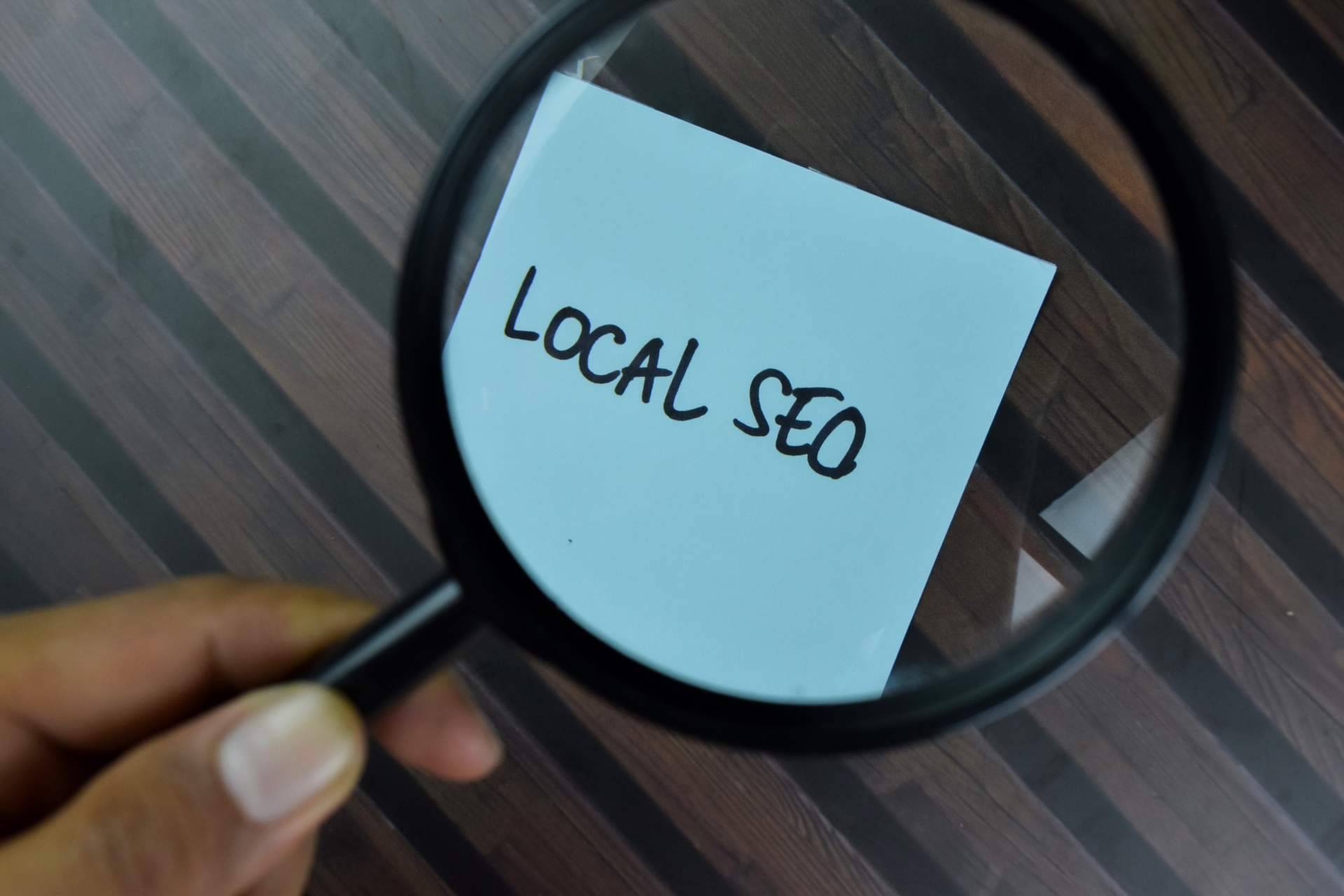Cualquier negocio local debe tener una página web y posicionamiento SEO local, ¿por qué?