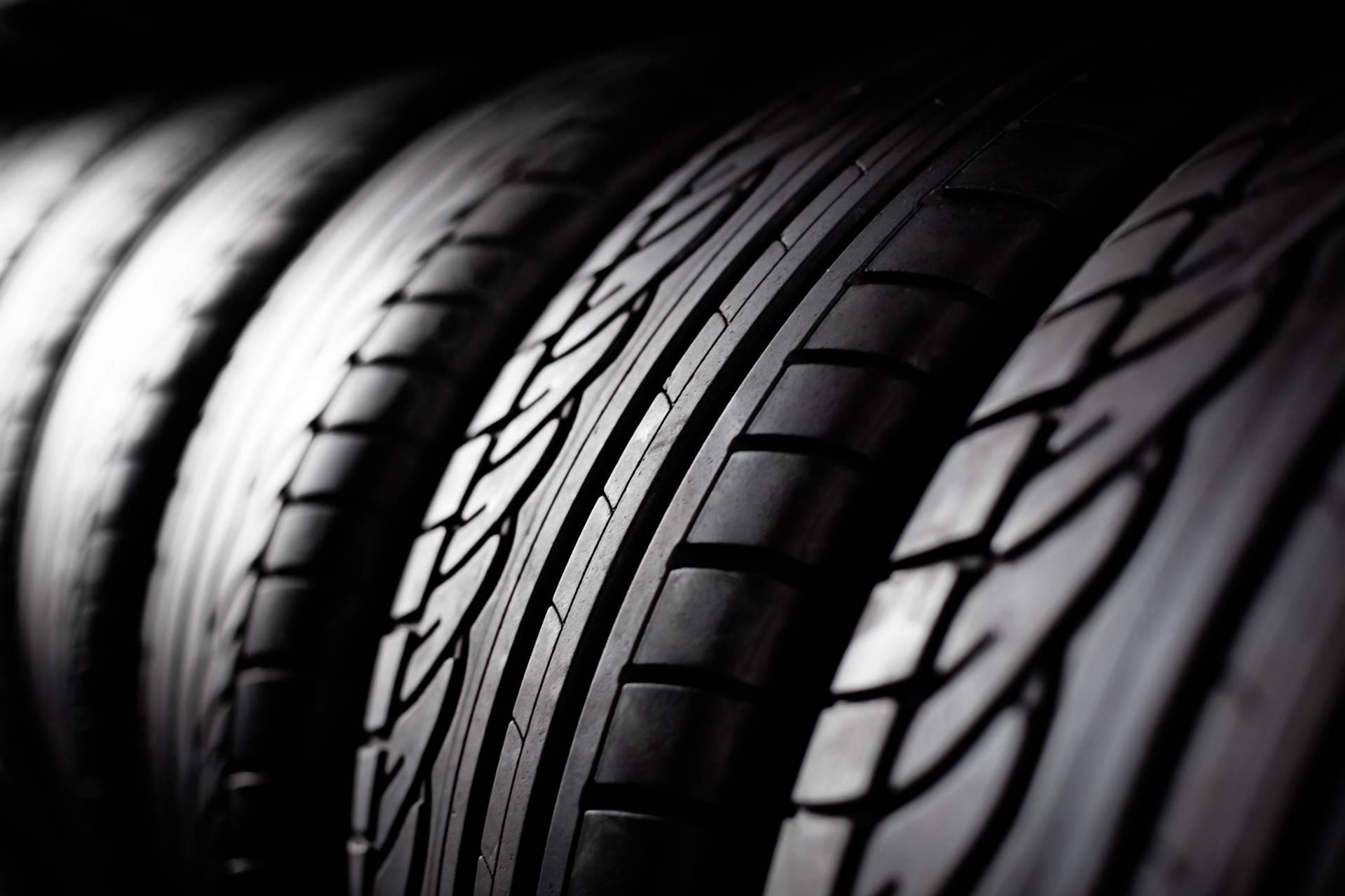 BlackTire, la red de talleres que permite cambiar neumáticos y llevarse regalos