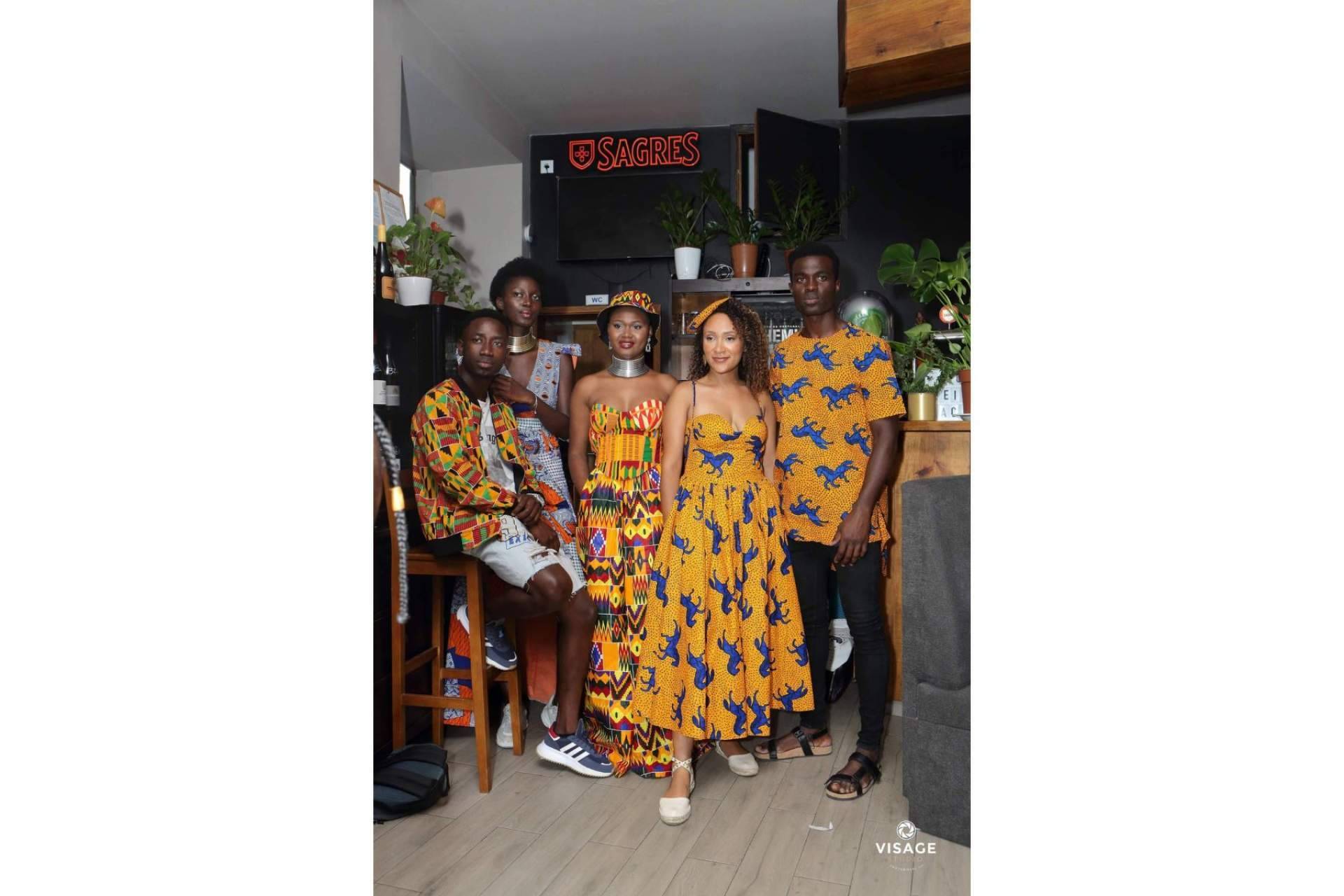 Vestidos solidarios african print y ankara wax, disponibles en QUEEN TITÍNE