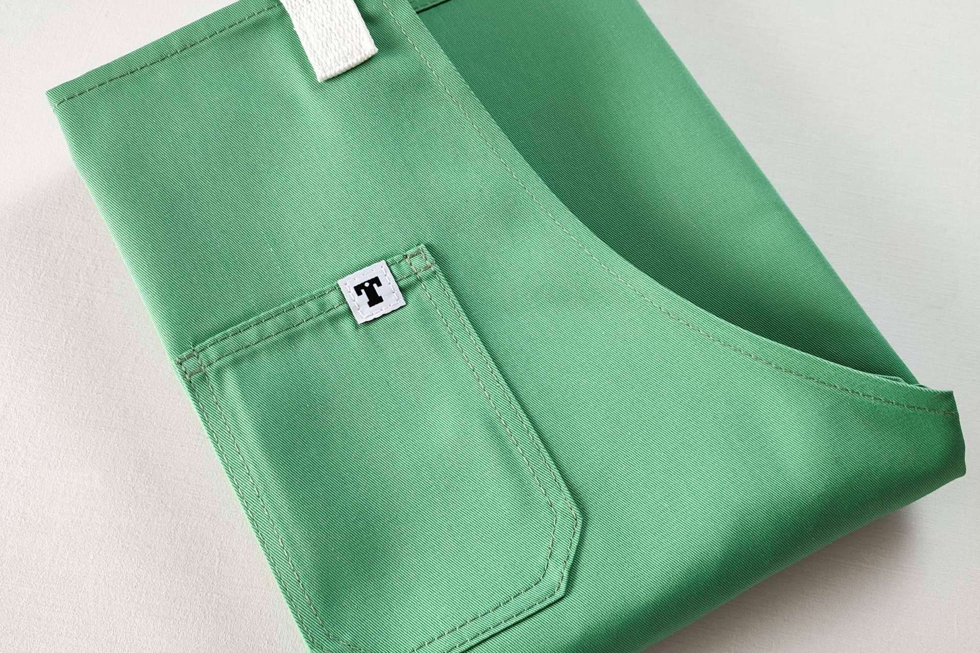 Una nueva marca de delantales originales y diferentes, Tablyer