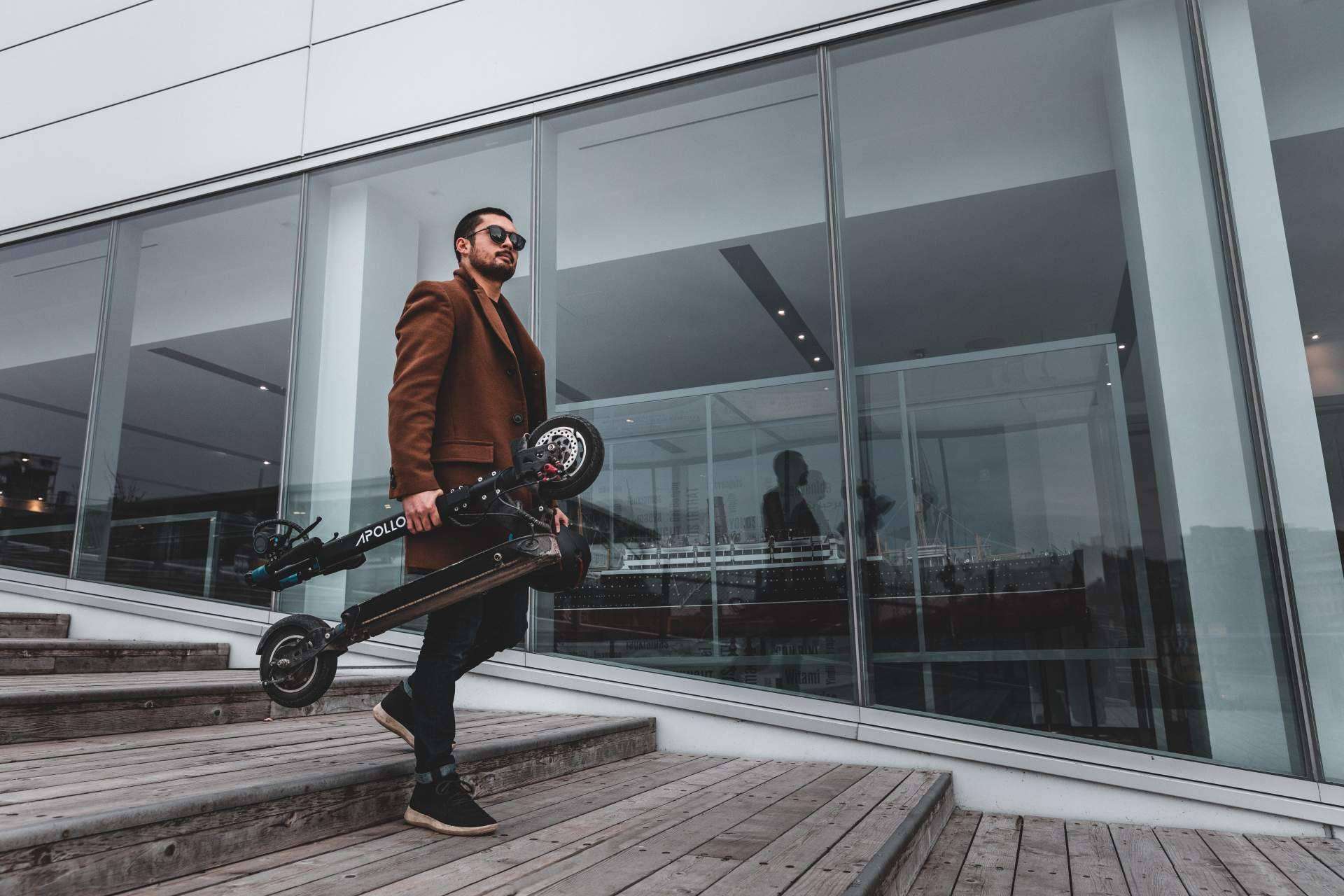 En la web de Urbing, ya están disponibles los patinetes Apollo para reservar