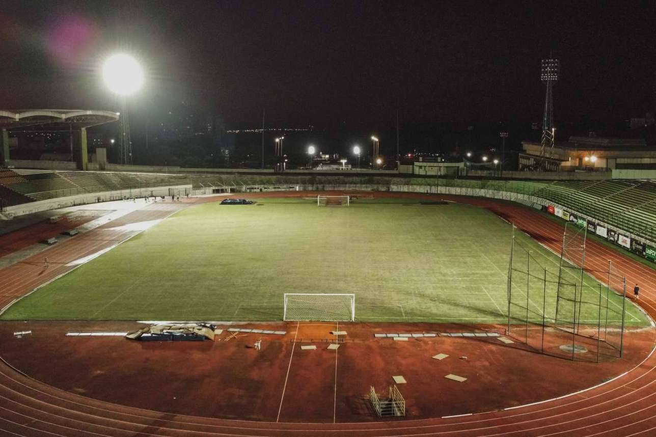 Óptima LED ofrece iluminación led para campos de fútbol