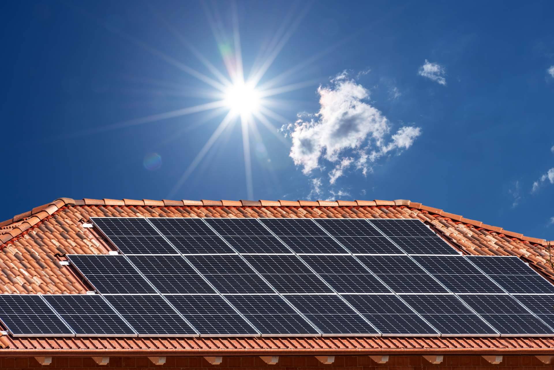 Megawatt permite encontrar un buen presupuesto para la instalación de placas solares en una vivienda con