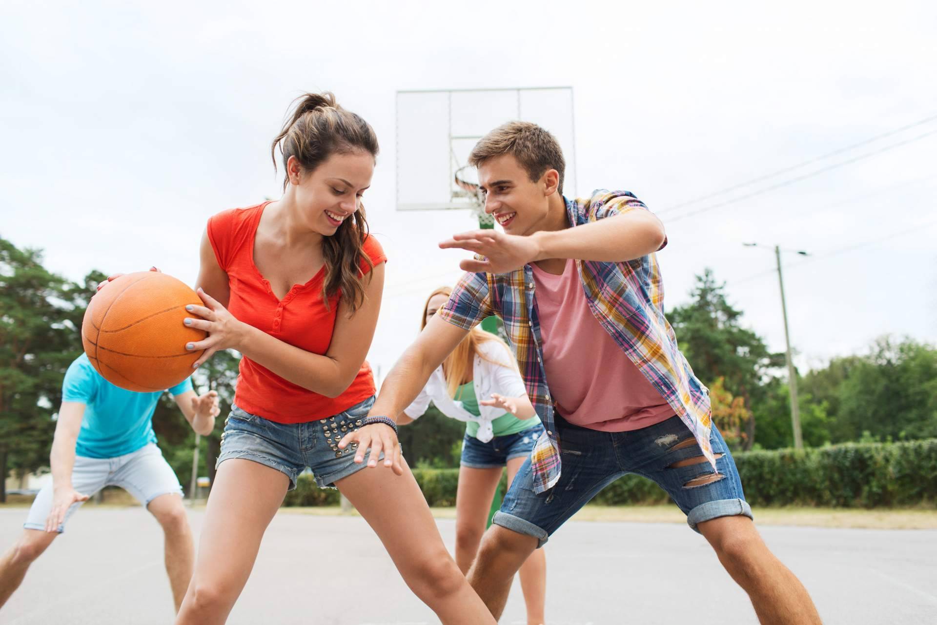 Estudia Deporte brinda información para aquellas personas que quieren formarse en INEF