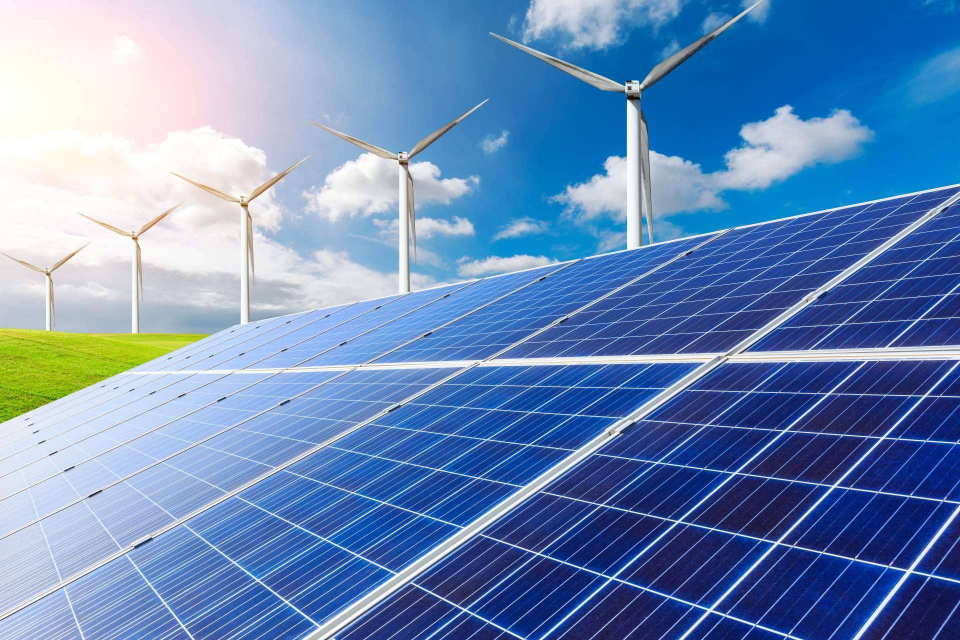 Razones por las que ayudan a ahorrar las energías renovables