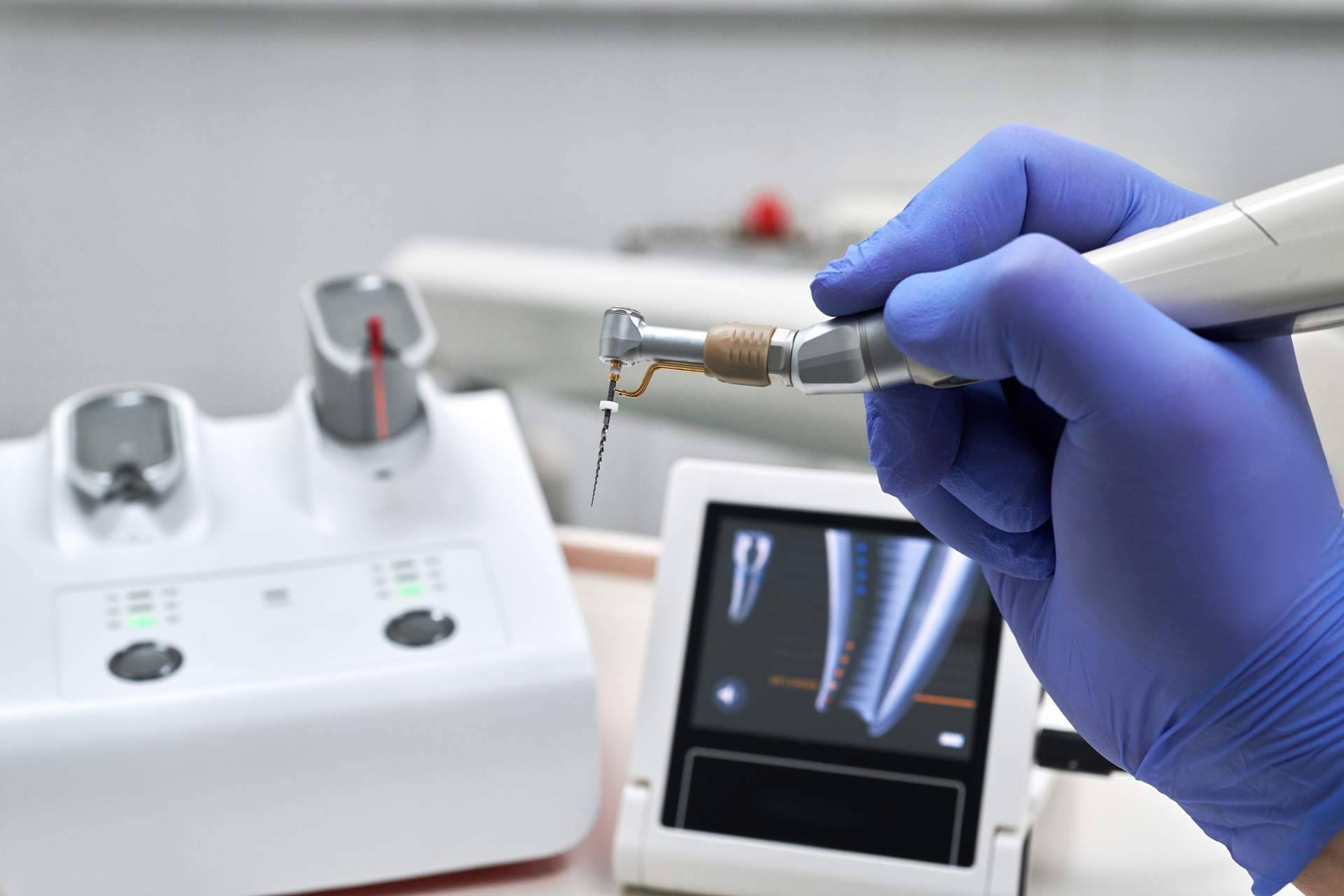 Instrumentos dentales de calidad para laboratorios de prótesis dental de Precisión Médica Dental