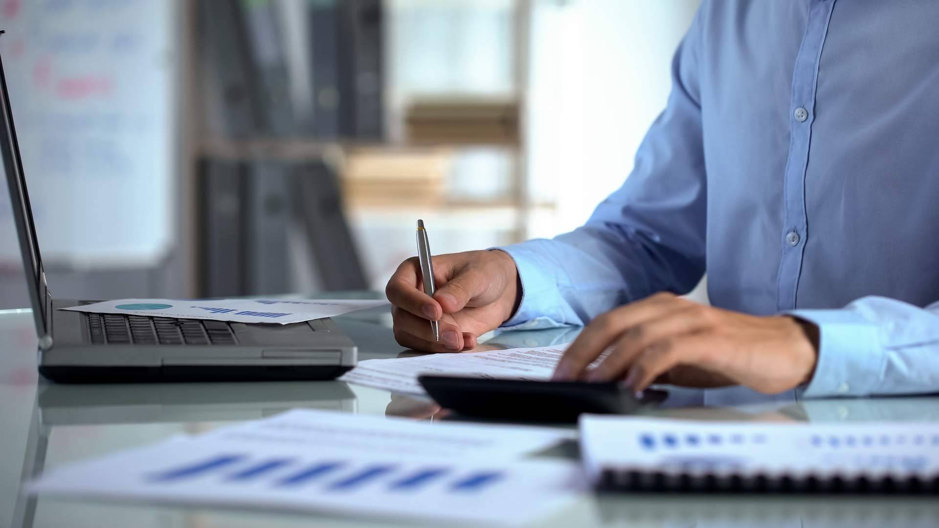 Ventajas de contar con un asesor contable en cualquier empresa, por Max Gestión