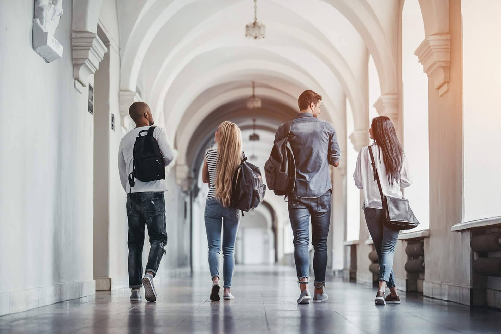 Ayuda Universitaria ofrece ayuda para aprobar el TFG de enfermería