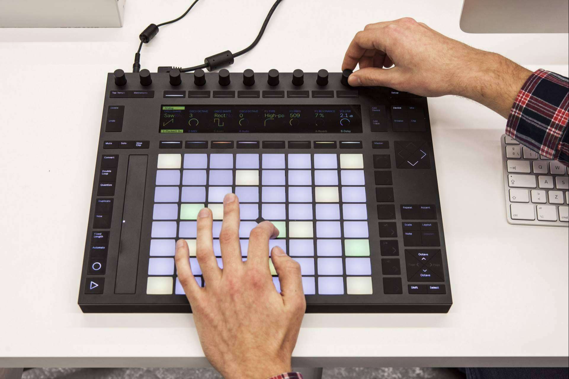 Formarse en un curso de producción musical electrónica a través de Eumes