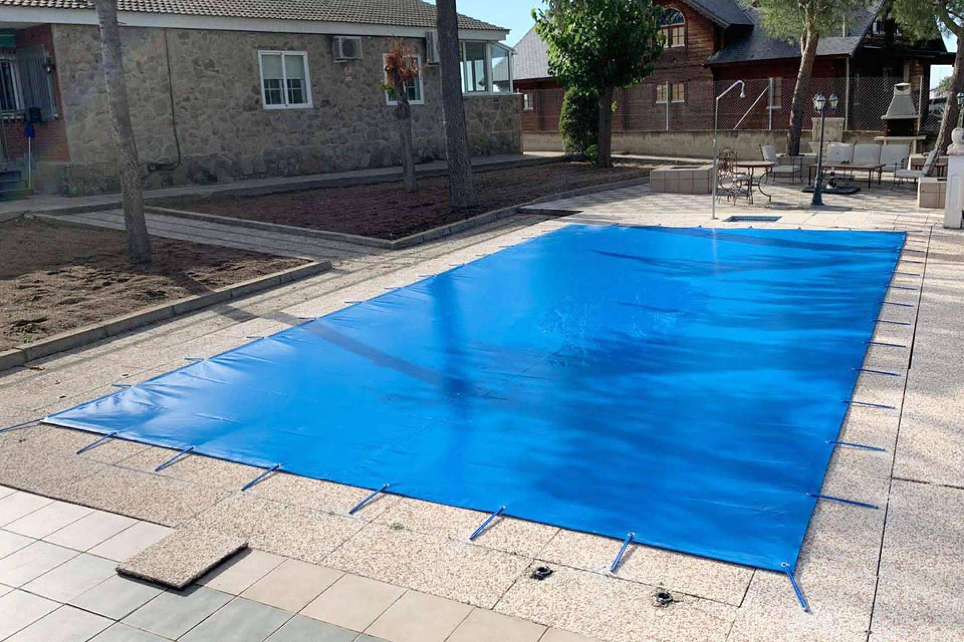 ¿Cuáles son las ventajas de contar con un cobertor de invierno para piscinas?, con International Cover Pool