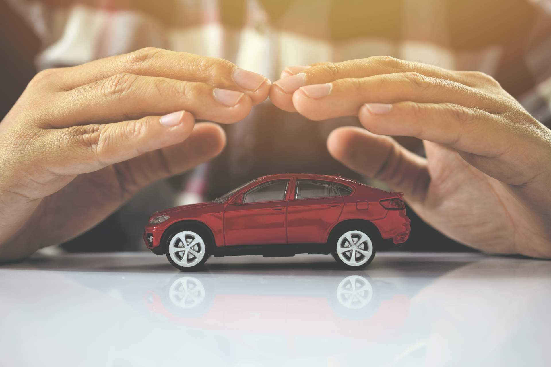 Grupo Allianz habla sobre los tipos de seguros de coches disponibles