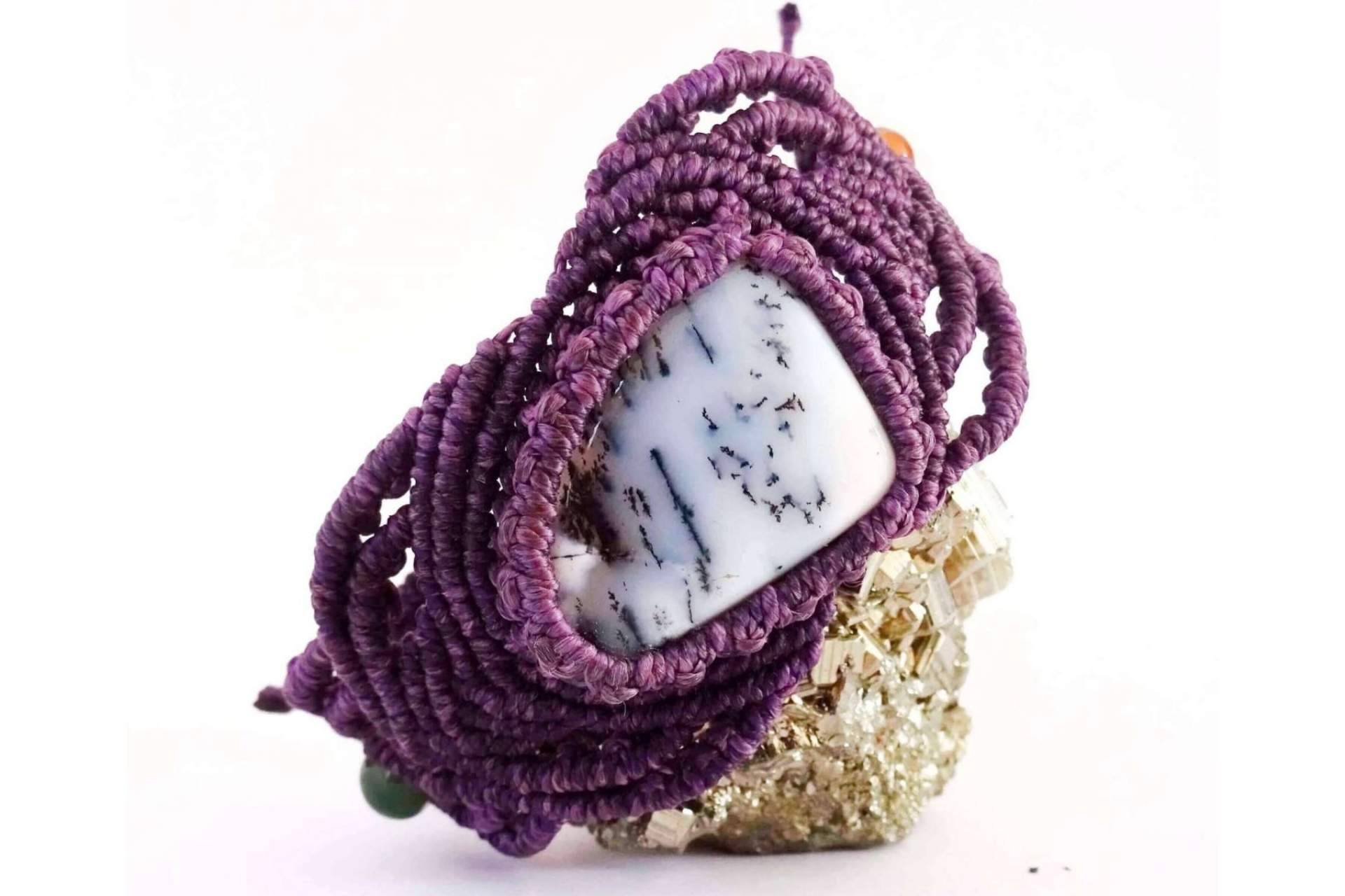 Fabricación de joyería artesanal y sostenible en Ecolibrí