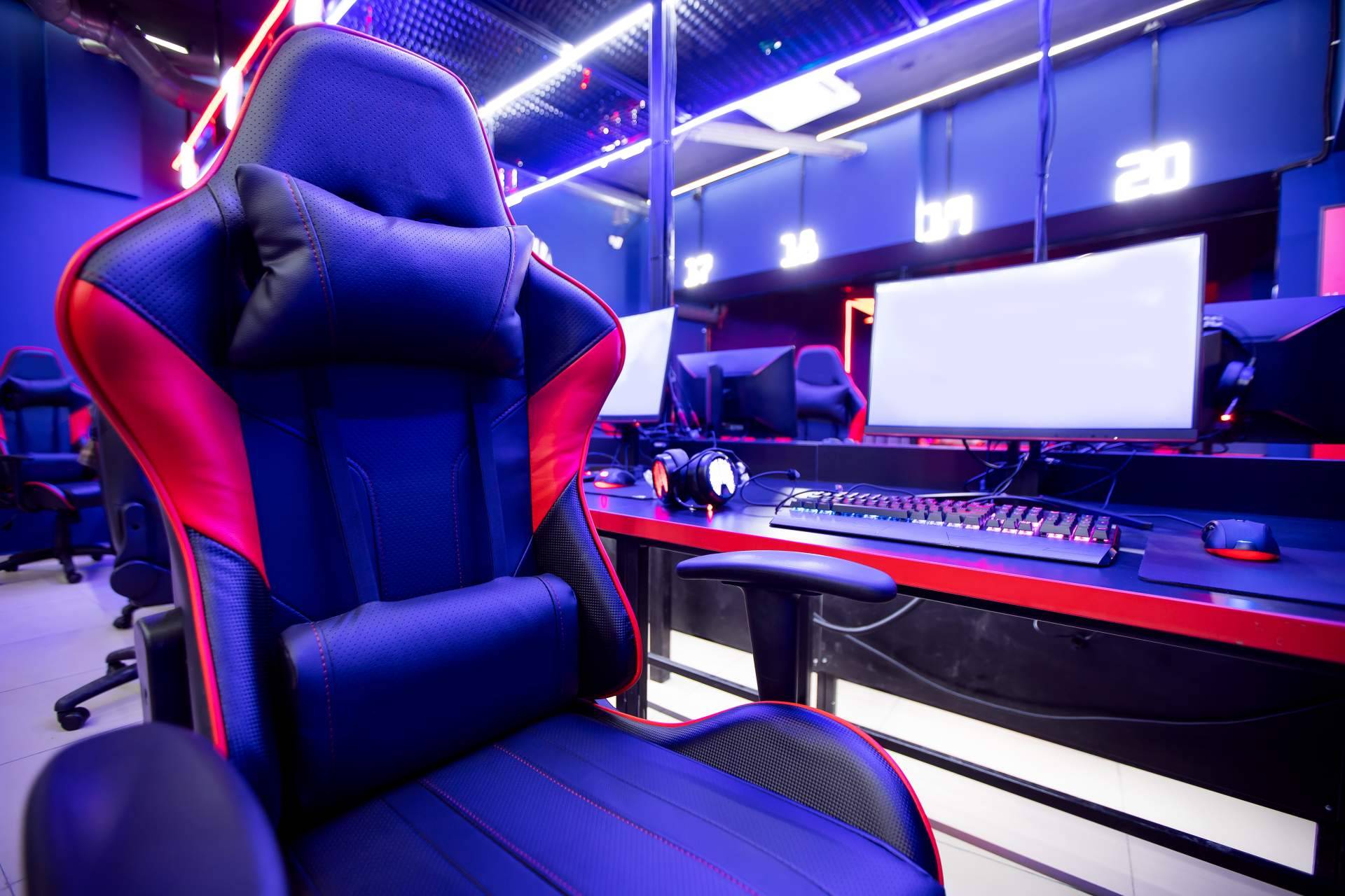 La importación de sillas gamer y muebles de oficina, de la mano de Cómprale a China