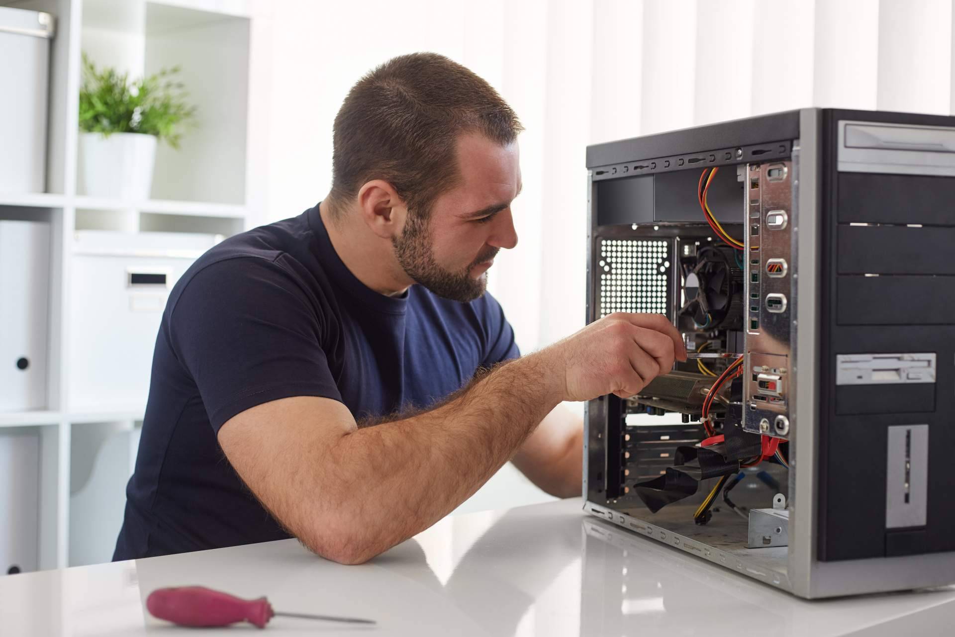 Reparación y mantenimiento informático a domicilio en Barcelona con Tancra Systems