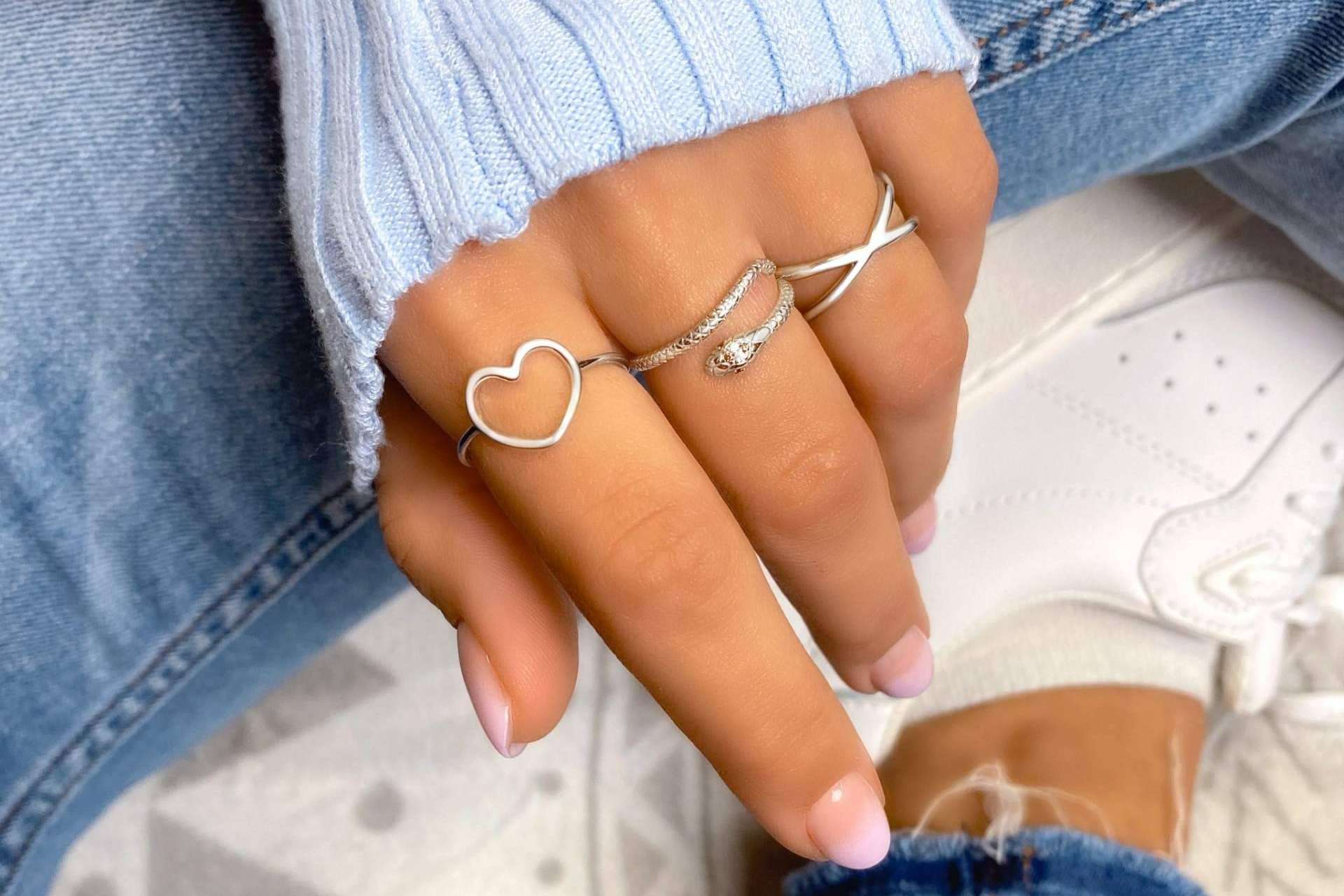 Le Petit Marie ofrece una amplia colección de anillos de plata de la más alta calidad