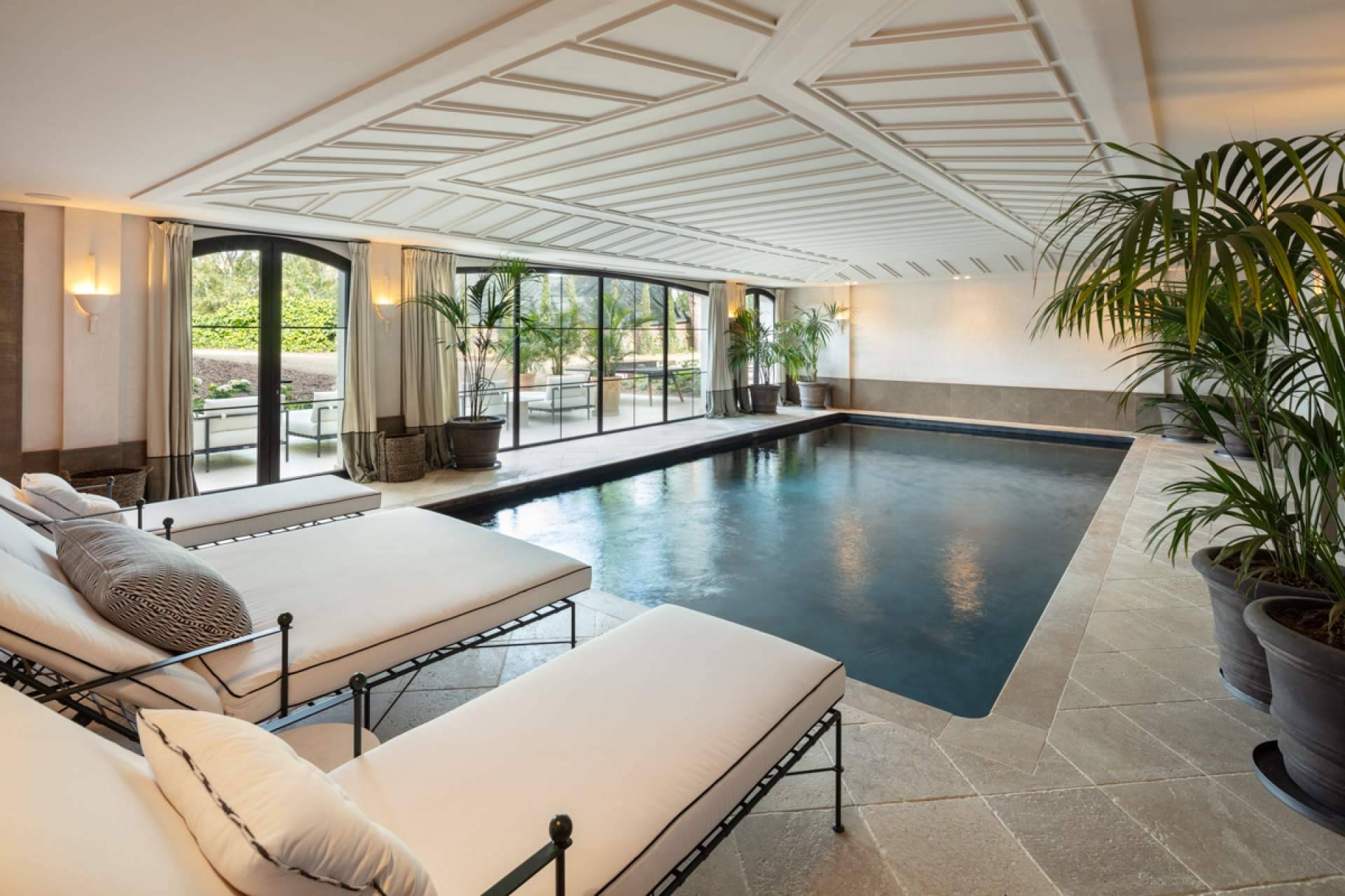Nueva villa de súper lujo en venta por 35.000.000 euros, en Marbella, con Zeuthen & Company