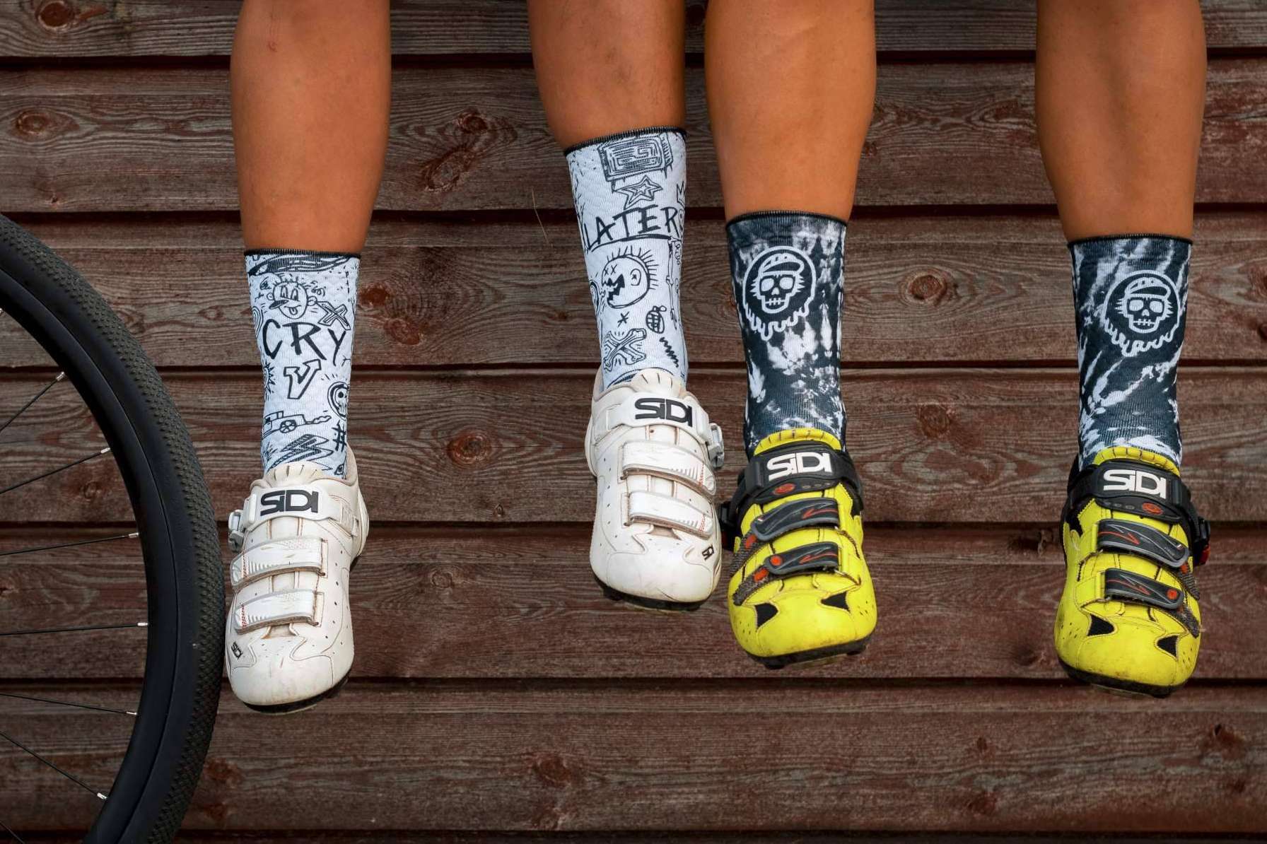 Calidad y diseño en los calcetines ciclismo y running de Maldita Buena Suerte