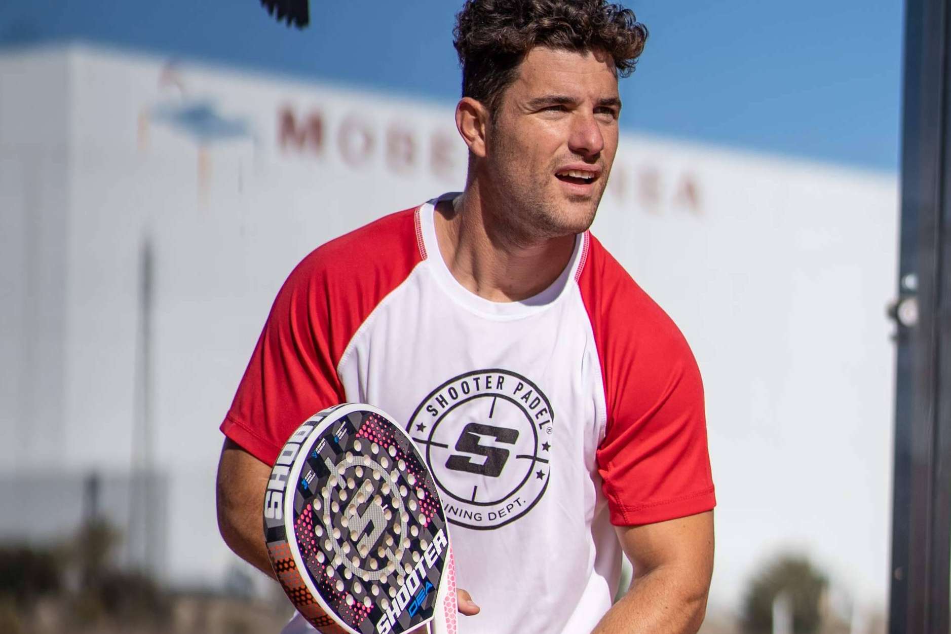 SHOOTER PADEL, palas de pádel profesionales con un proceso de fabricación único que permite personalizar cada pala
