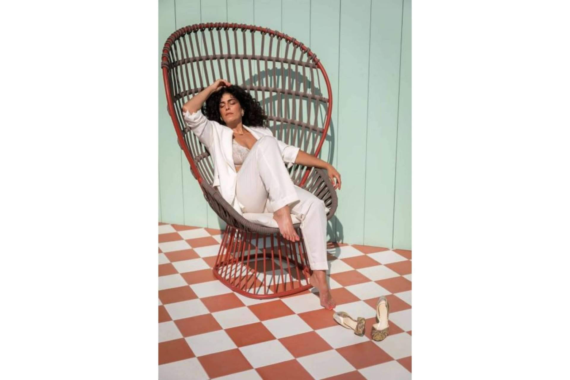 'The Curve', el primer EP de Leilah Broukhim