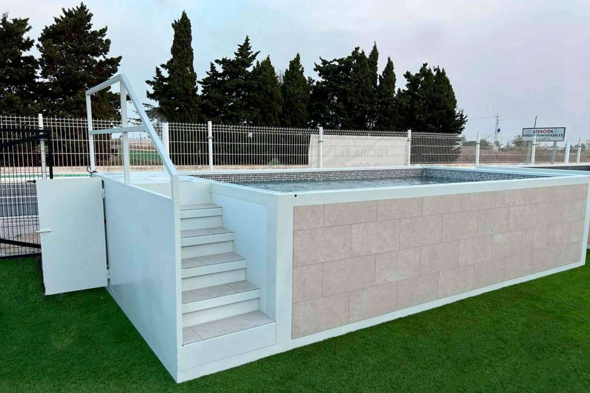 Los modelos con descuento para el Black Friday de Esencial Pool