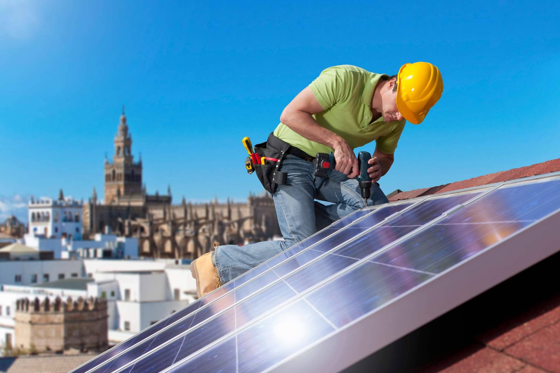 10 beneficios de instalar placas solares en una vivienda en Sevilla, por la firma Geesol